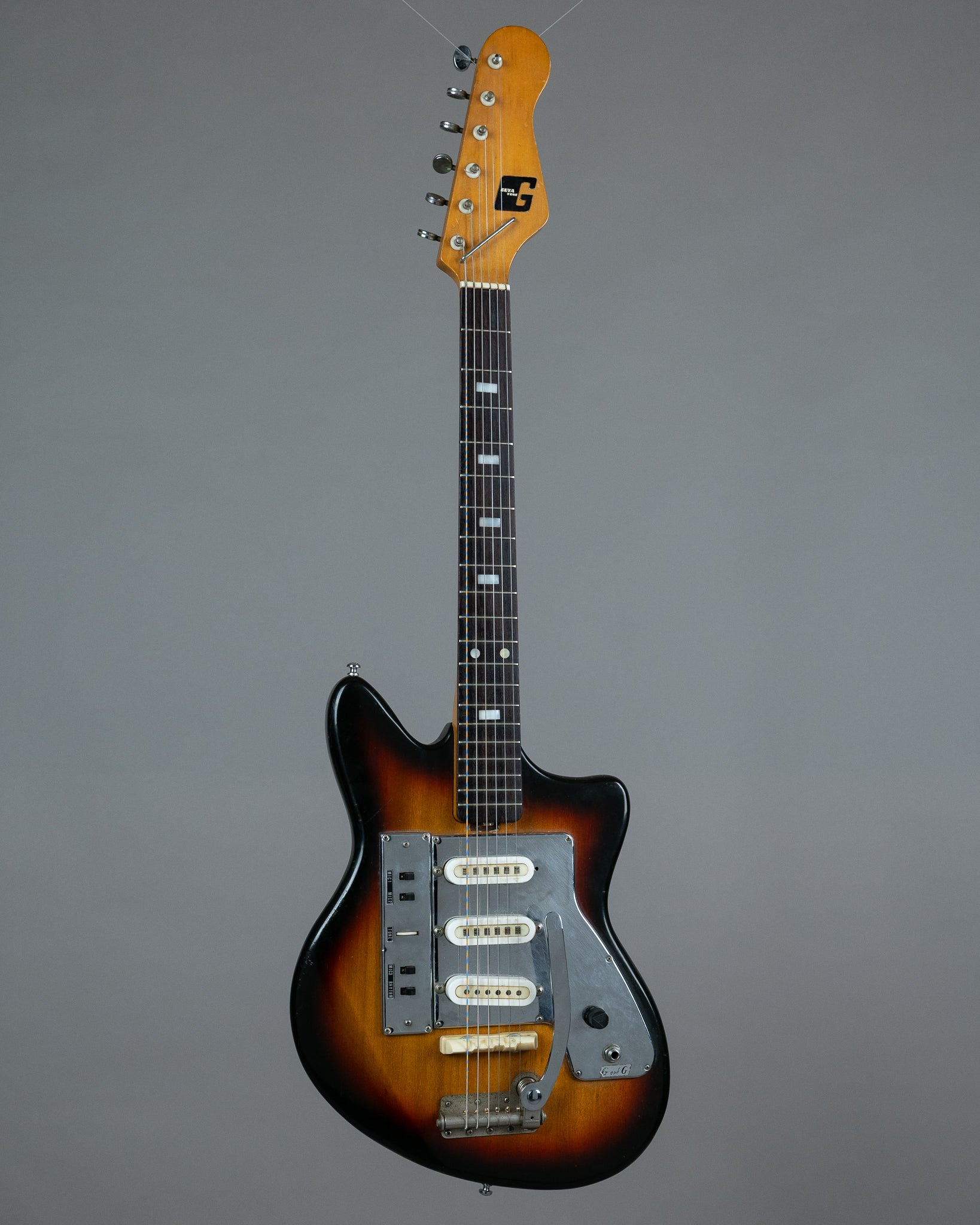 1965 Guyatone LG-130T (Japan, Sunburst)