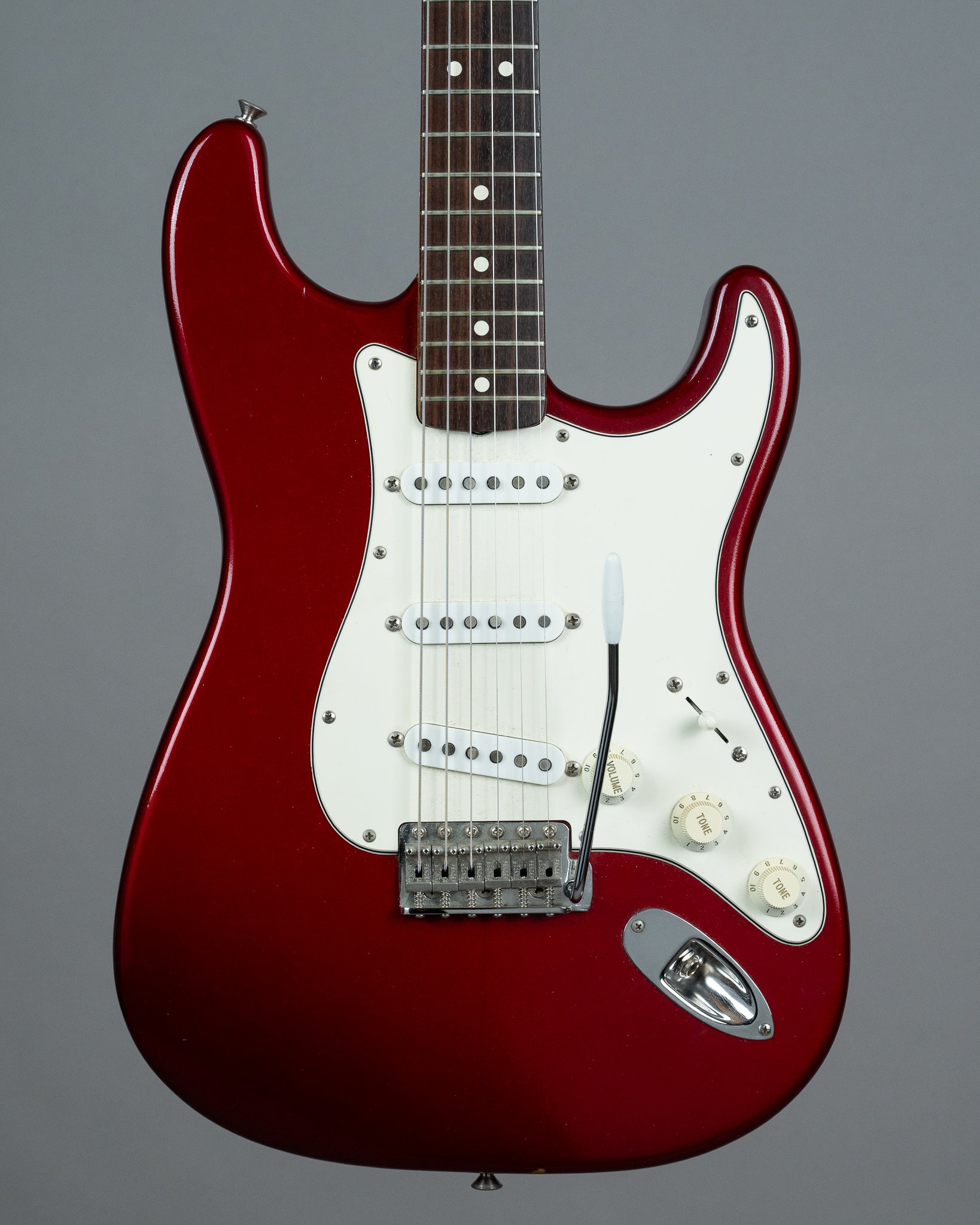 1988 Fender American Vintage '62RI Stratocaster (USA, Candy Apple Red Refin, Fender HC)