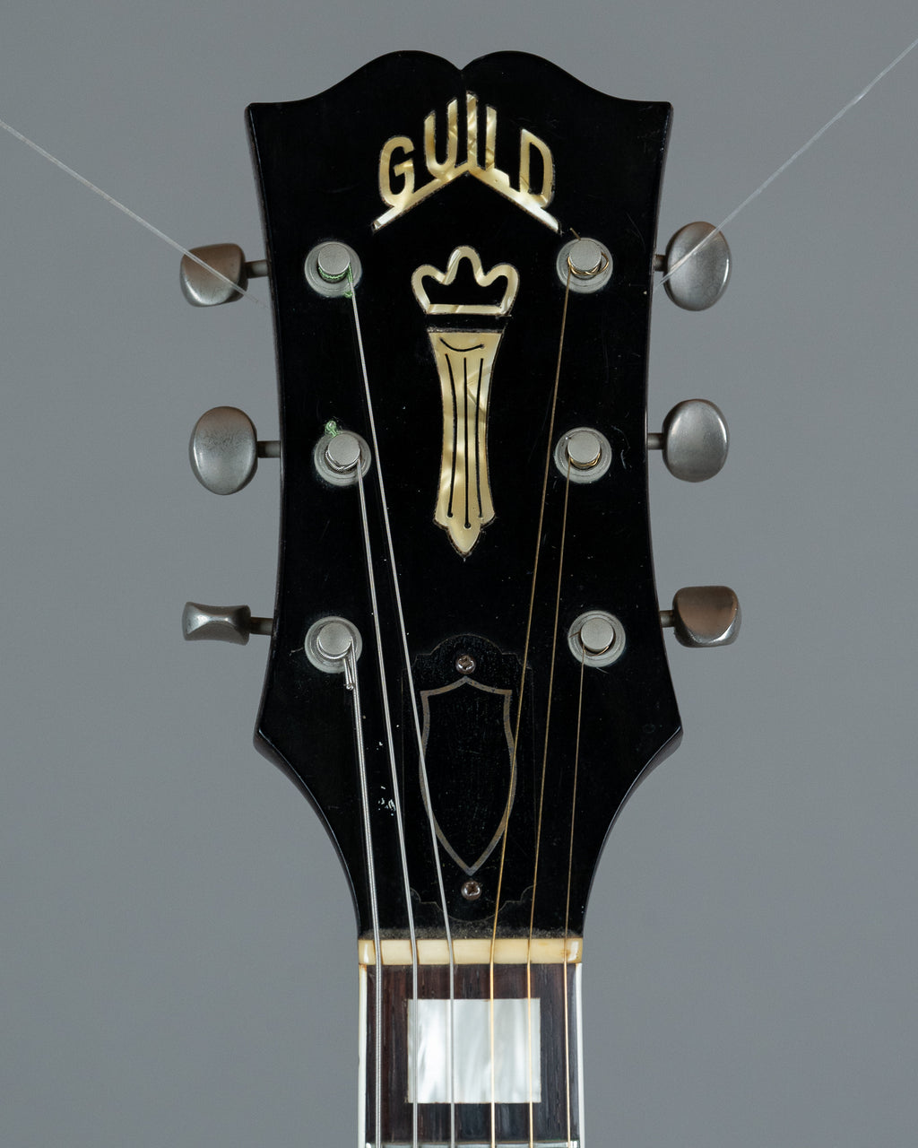1961 Guild CE-100 Capri (USA, Sunburst, Gig Bag)