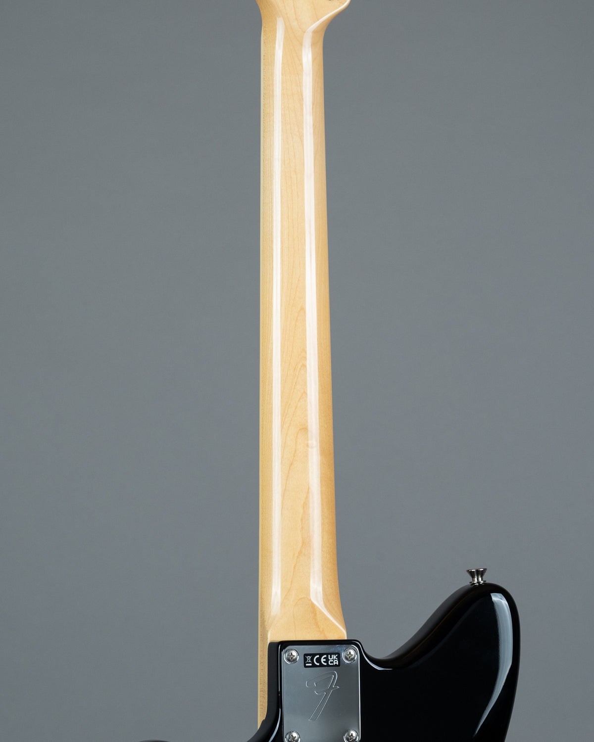 2026 Fender Traditional Late 60s Jazzmaster (Japan, Black, SKB HSC)