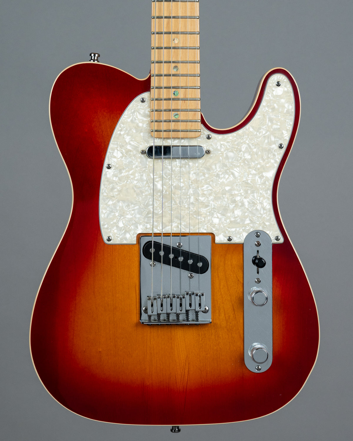 2005 Fender American Deluxe Telecaster (USA, Aged Cherry Sunburst, OHSC)