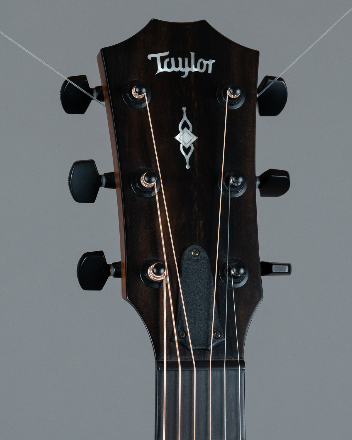 2019 Taylor 324CE (USA, Shaded Edge Burst, OHSC)