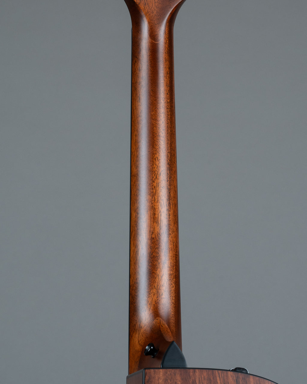 2019 Taylor 324CE (USA, Shaded Edge Burst, OHSC)