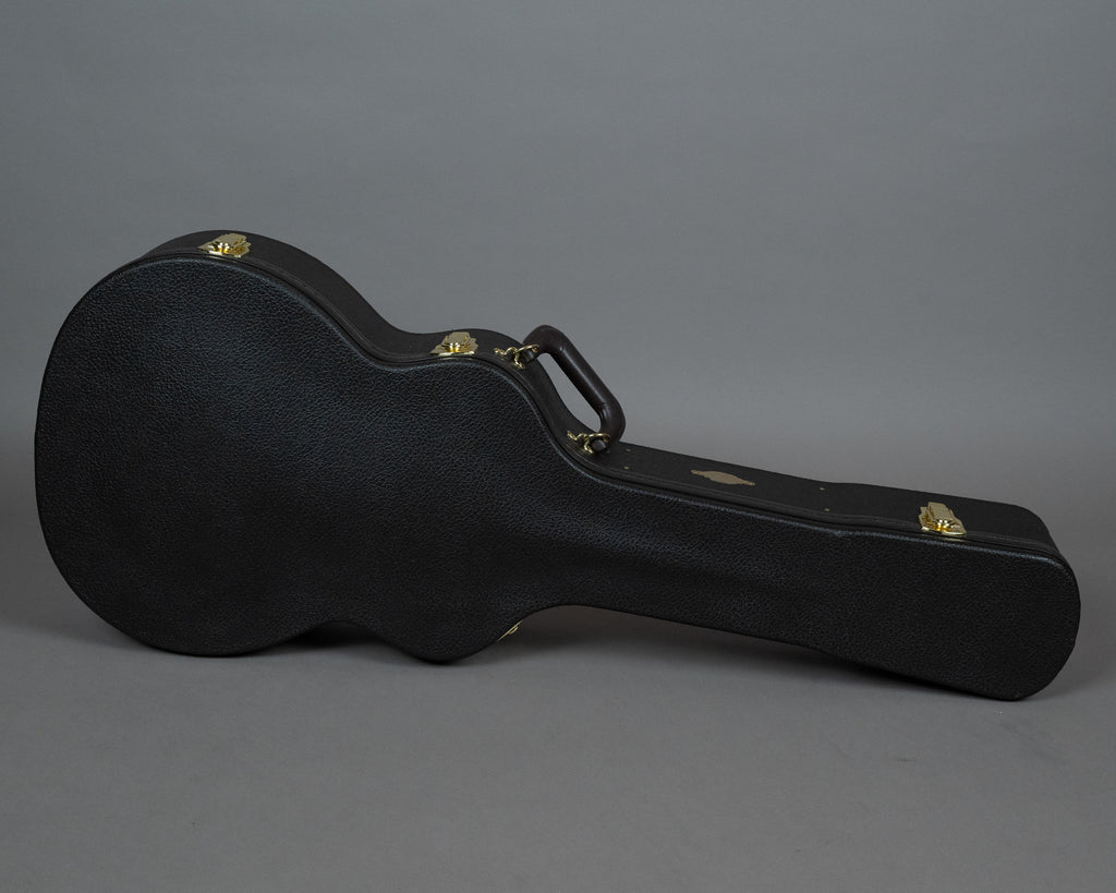 2019 Taylor 324CE (USA, Shaded Edge Burst, OHSC)
