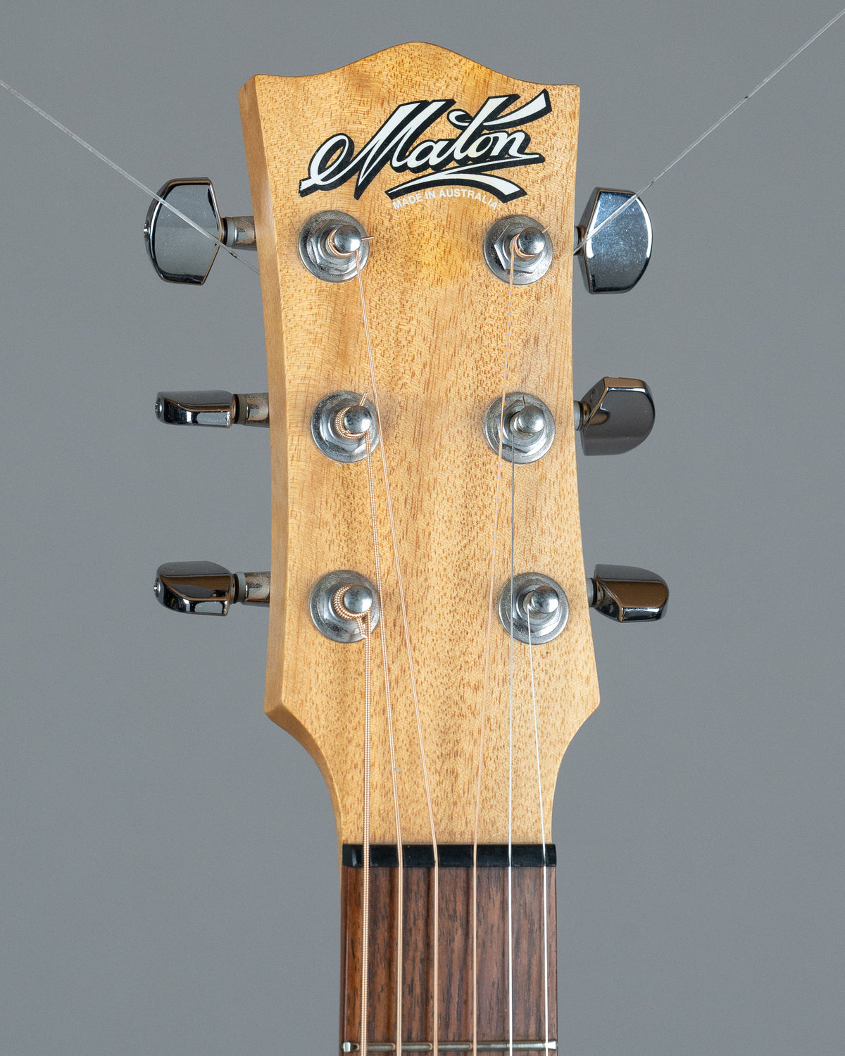 2009 Maton EM225C (Australia, Natural, OHSC)