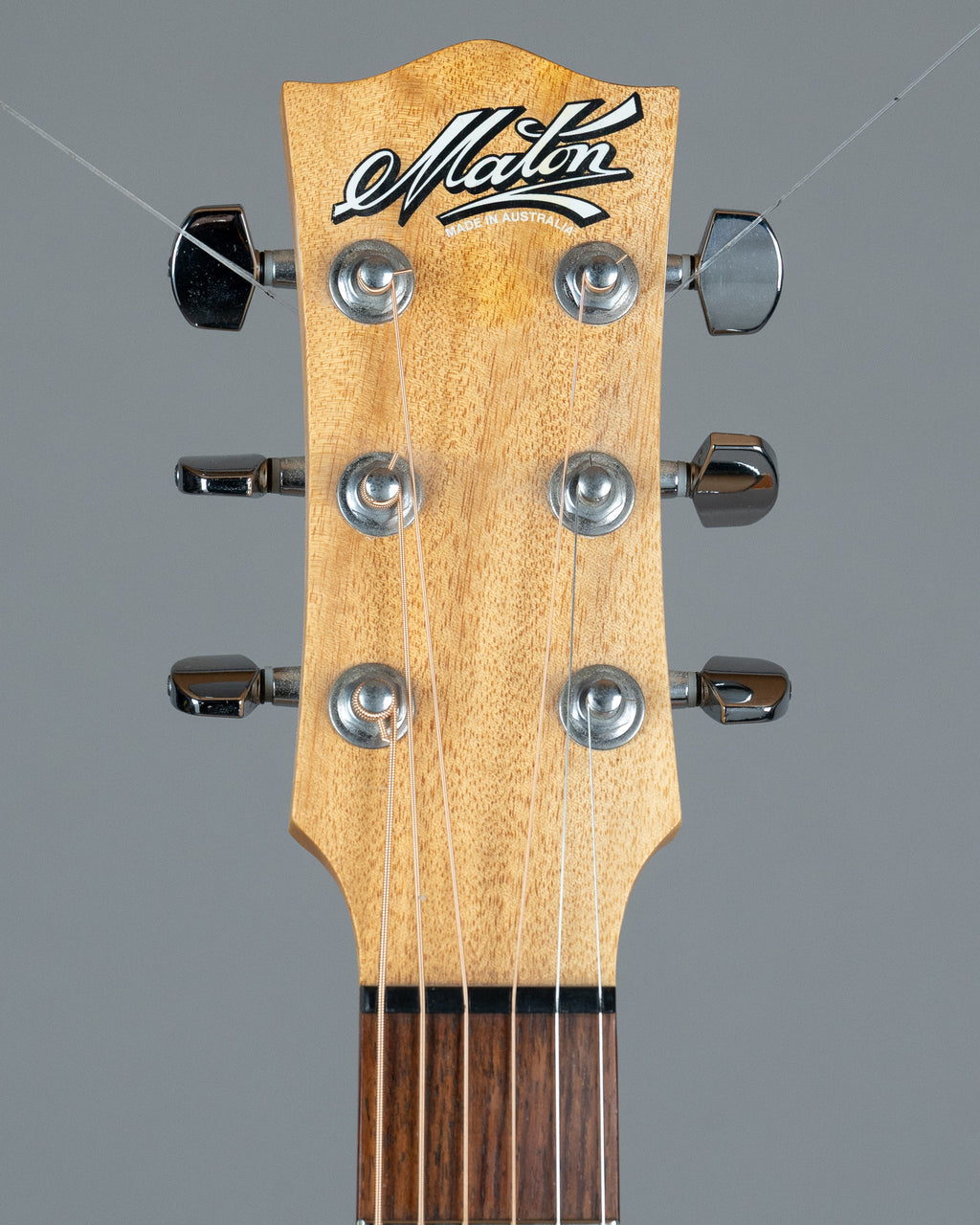 2009 Maton EM225C (Australia, Natural, OHSC)
