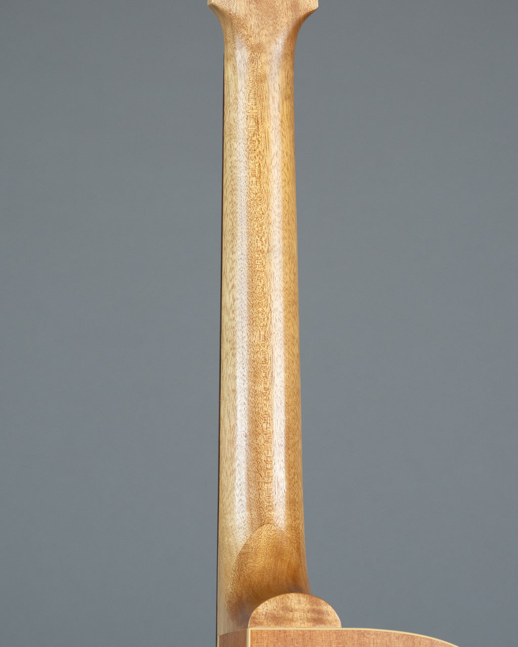 2009 Maton EM225C (Australia, Natural, OHSC)