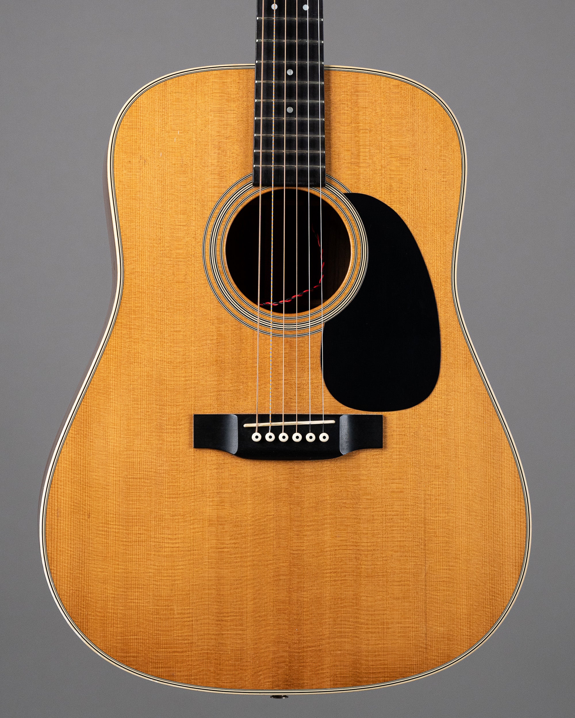 2009 Martin D-28 Standard Series (USA, Natural, HSC)
