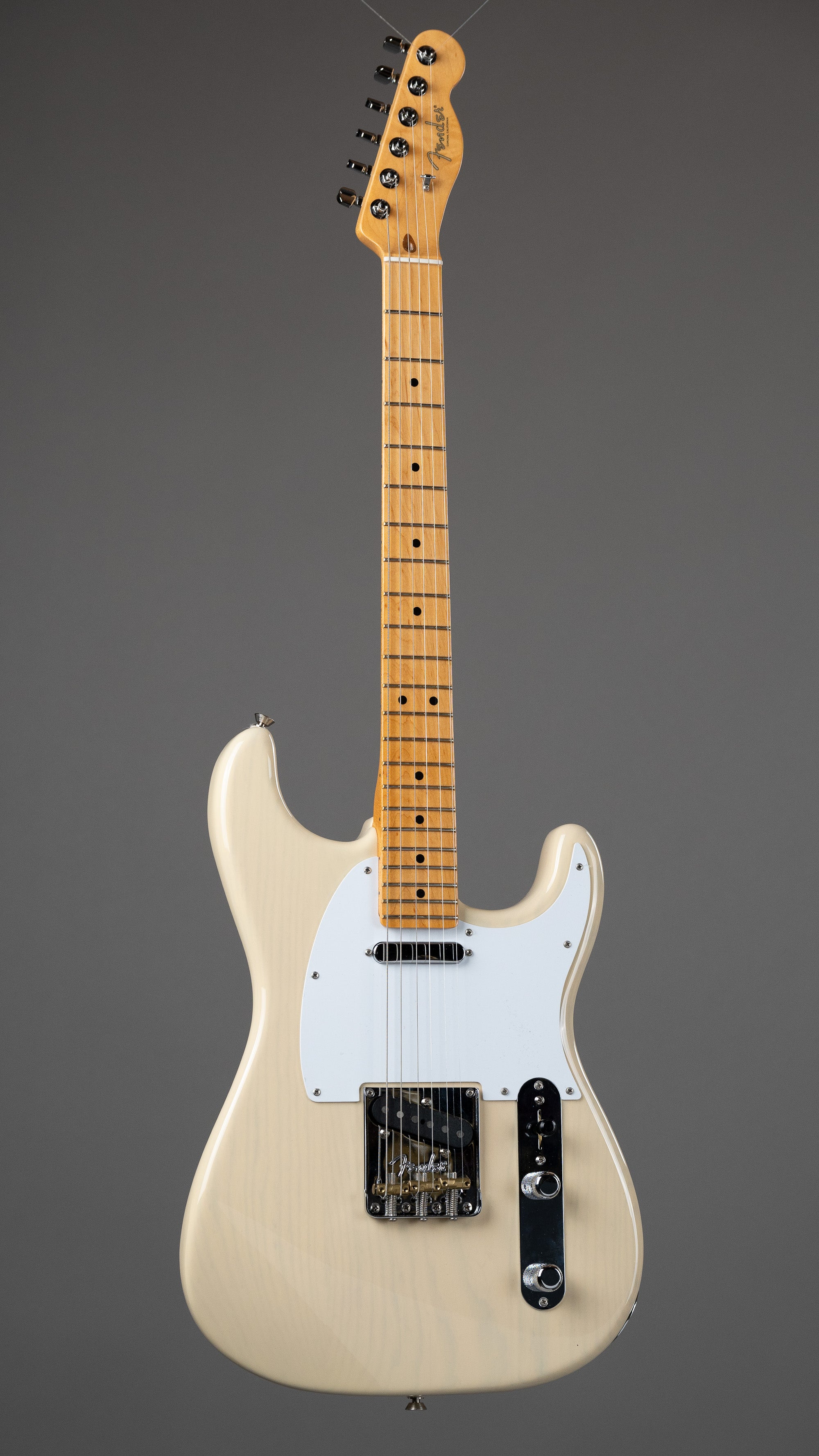 2018 Fender Limited Edition Parallel Universe Whiteguard Stratocaster (USA, Vintage Blonde, OHSC)