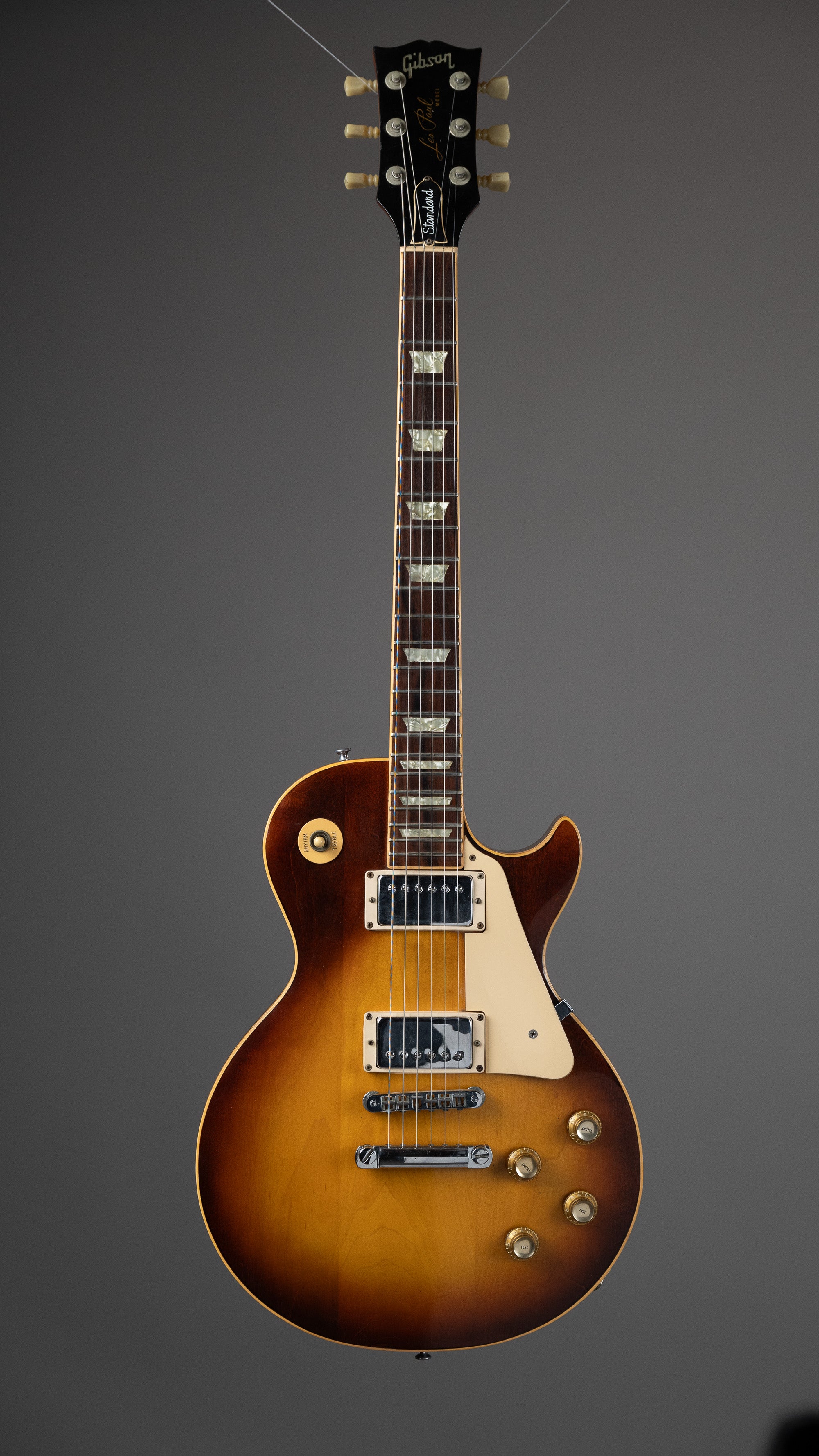 1975 Gibson Les Paul Deluxe (USA, Tobacco Sunburst, HSC)