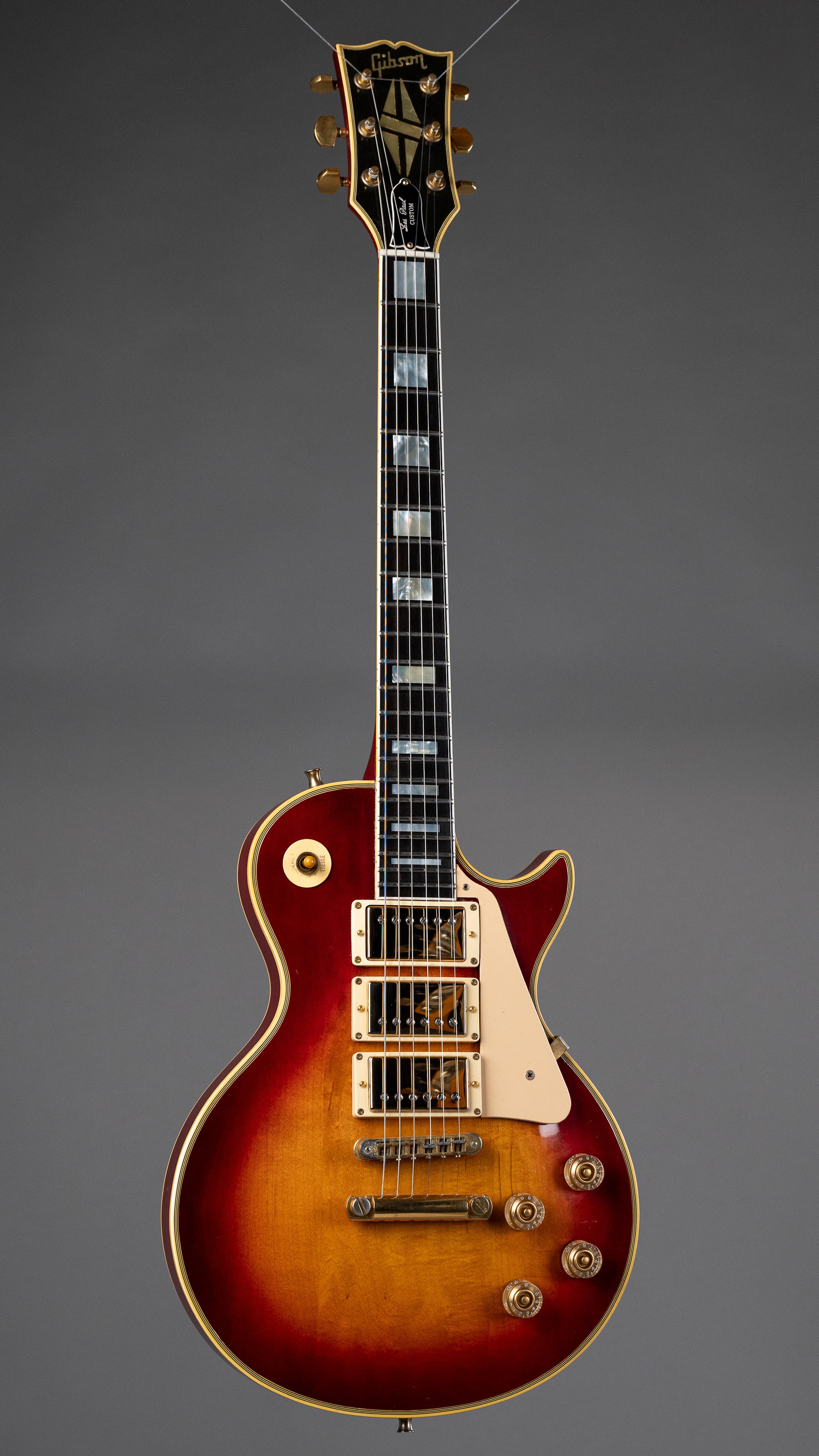 1982 Gibson Les Paul Custom (USA, Sunburst, SKB Case)