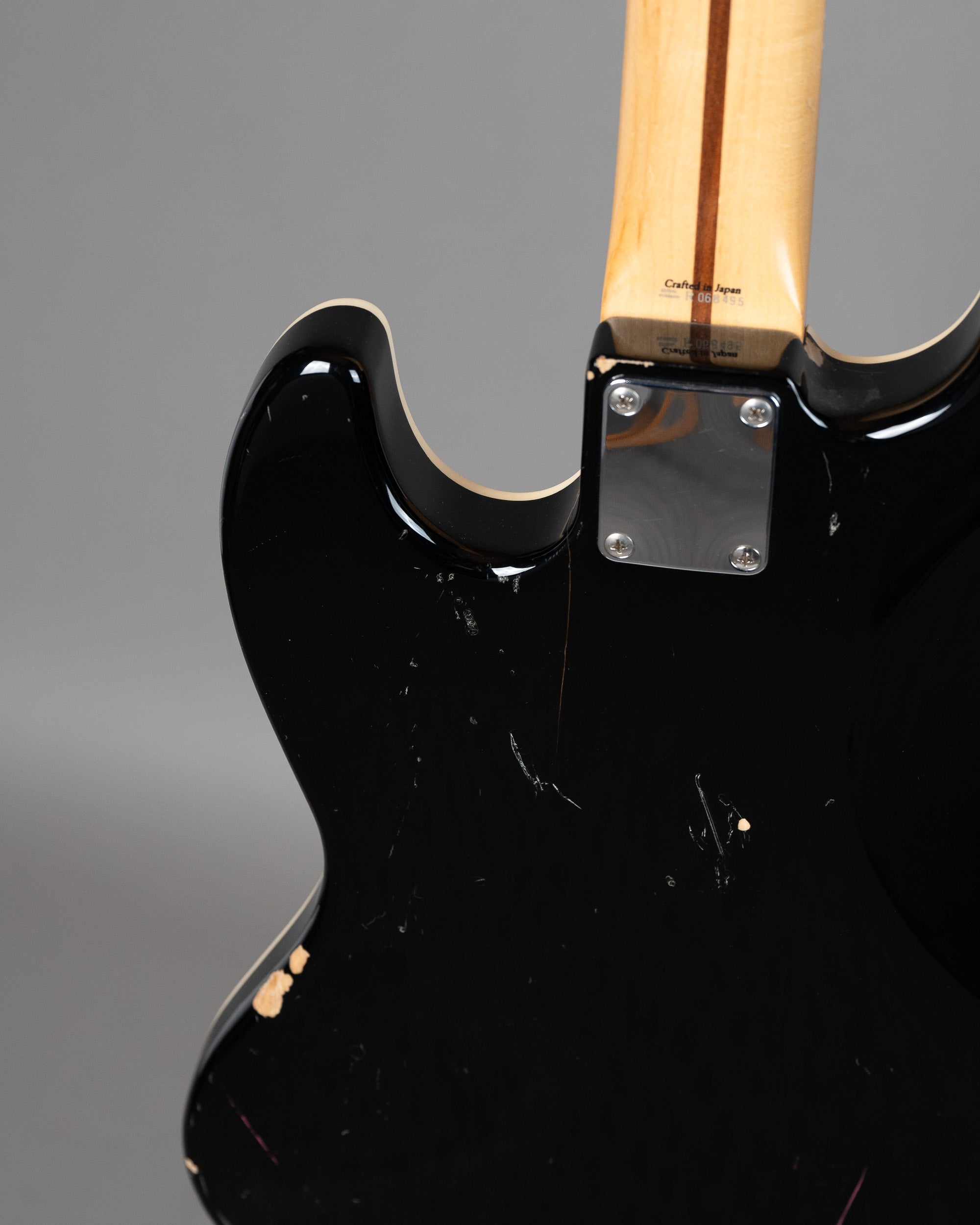 2005 Fender Aerodyne Jazz Bass (Japan, Black )