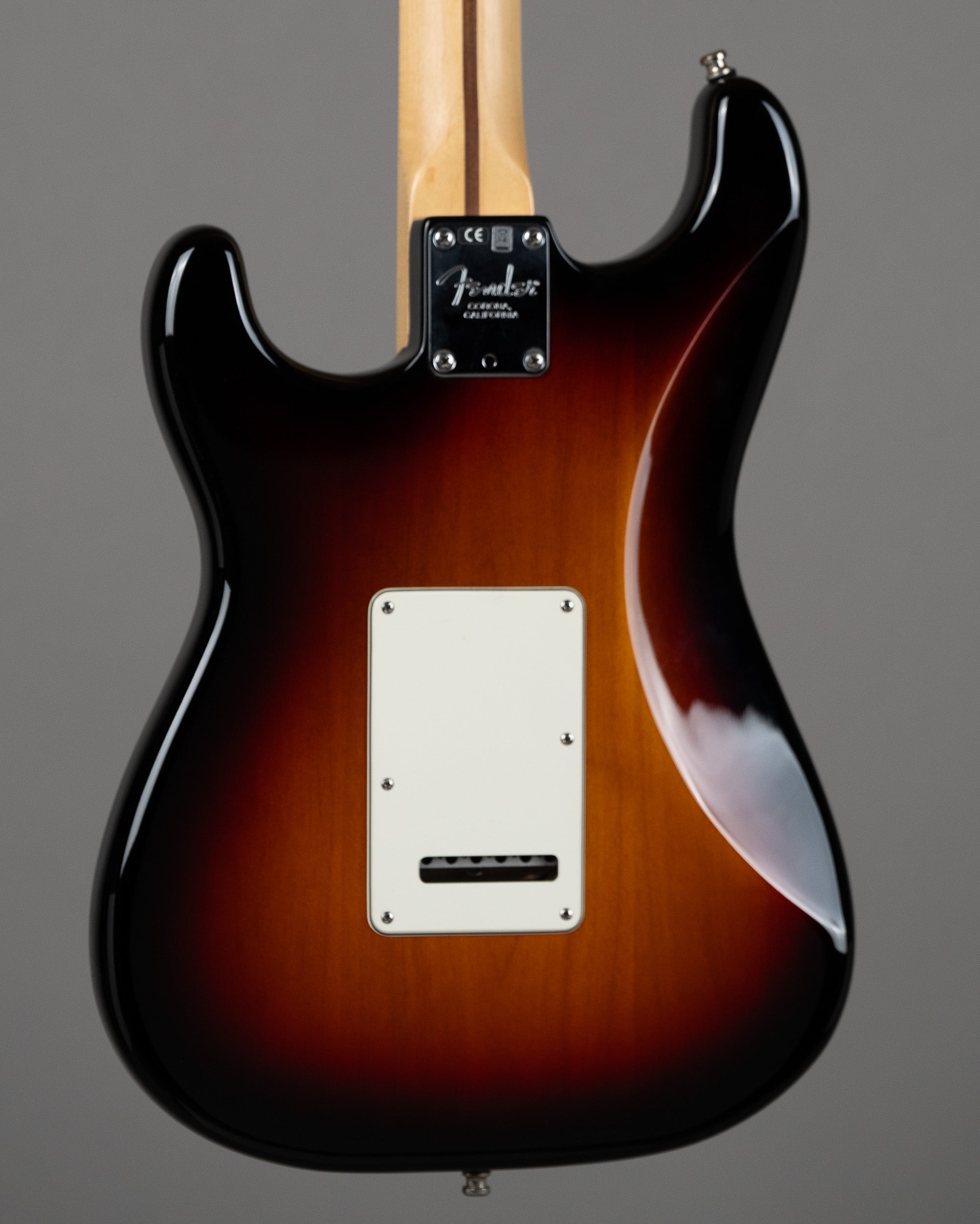 c2013 Fender American Standard Stratocaster (USA, Sunburst, OHSC)