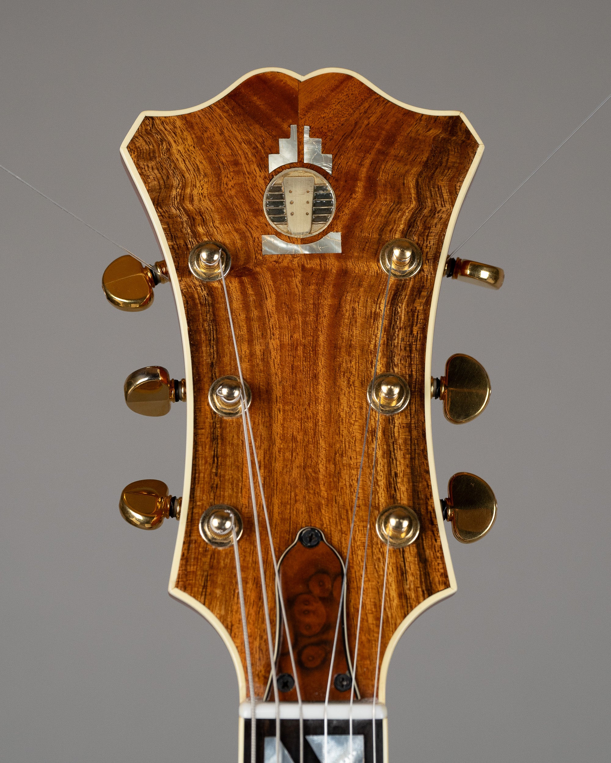 c2010 Woodtone Custom Built Archtop (Australia, Natural, HSC)