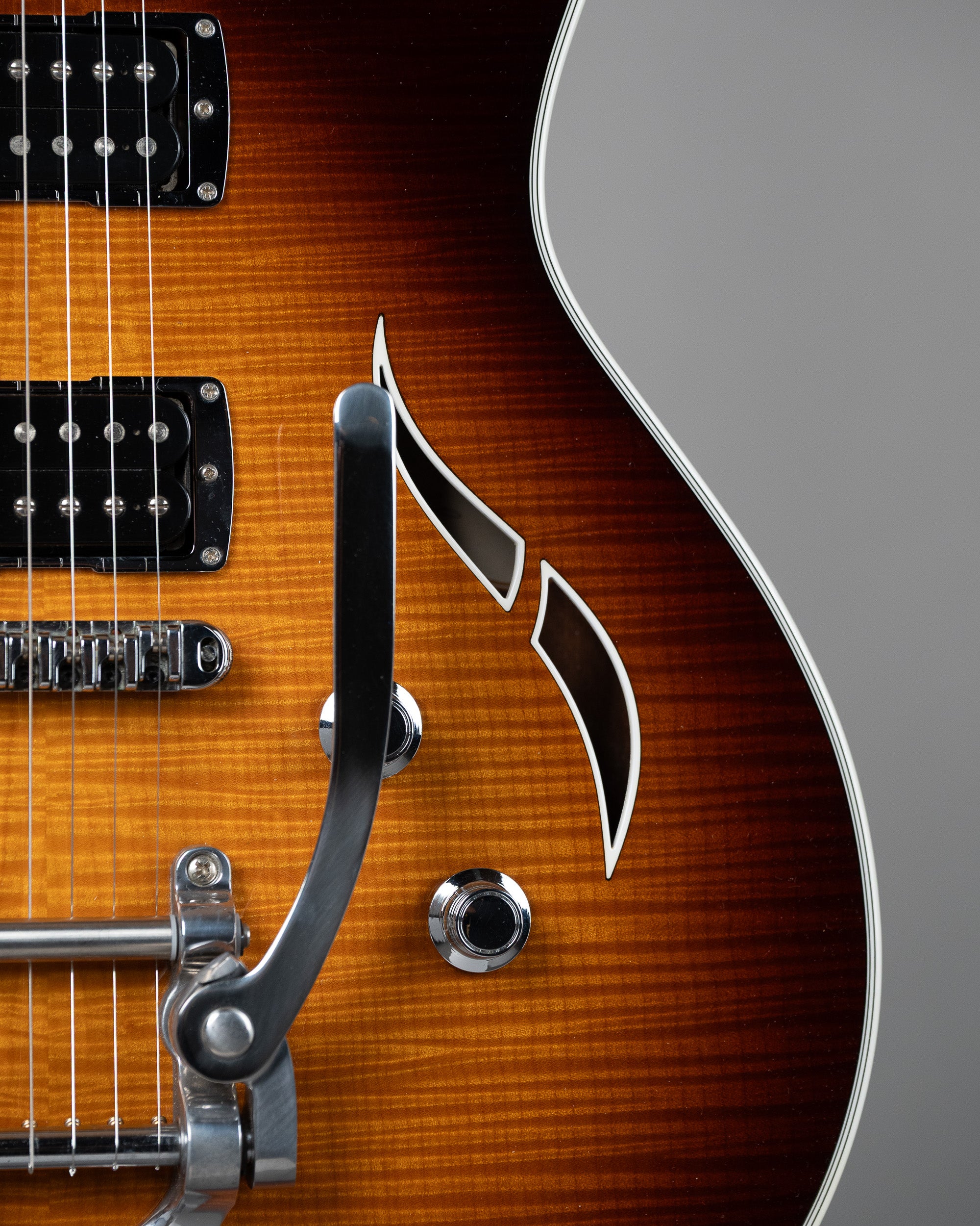 2015 Taylor T3/B (USA, Sunburst, OHSC)