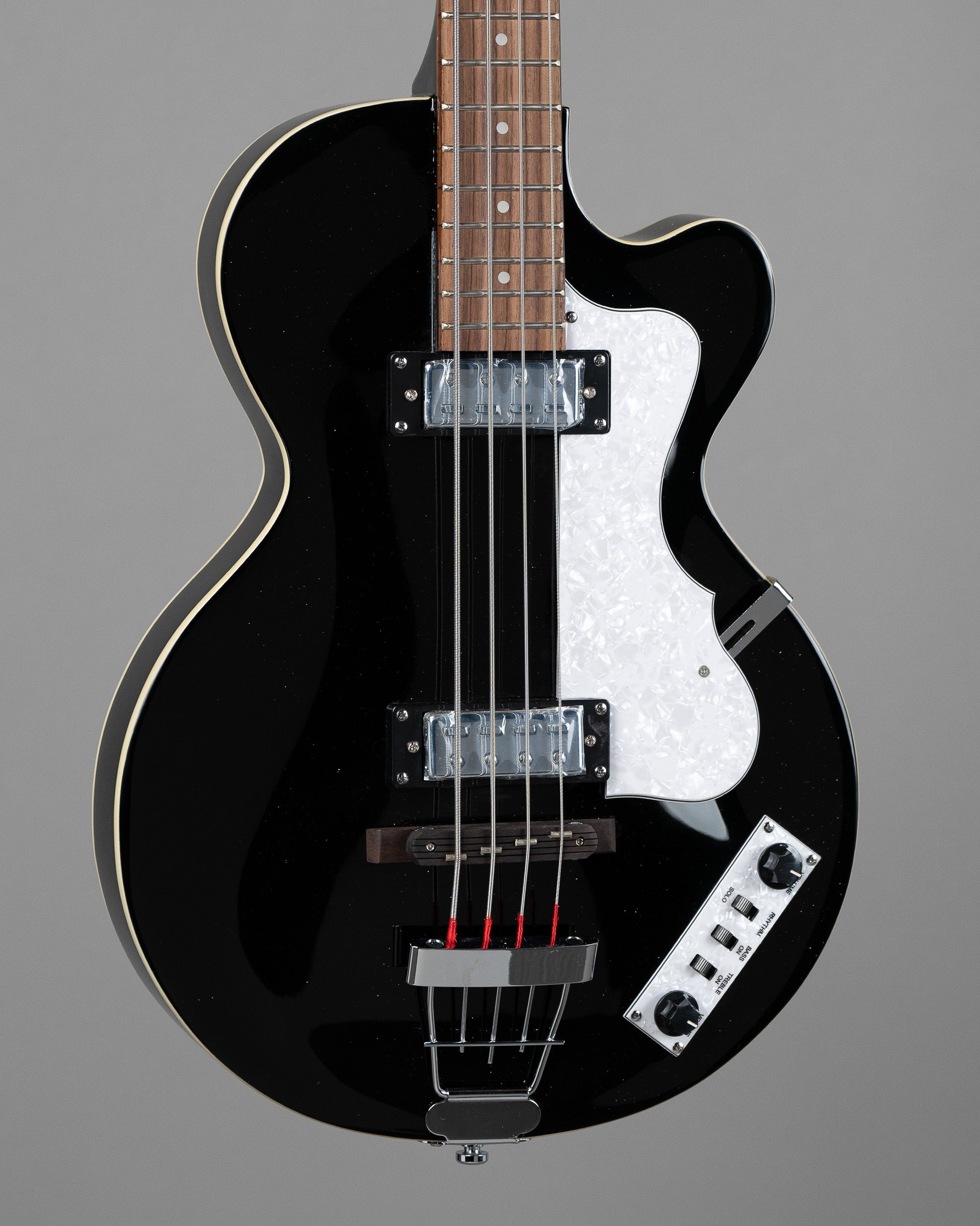 c2020s Hofner HI-CB-BK Club Bass (China, Black, OHSC)