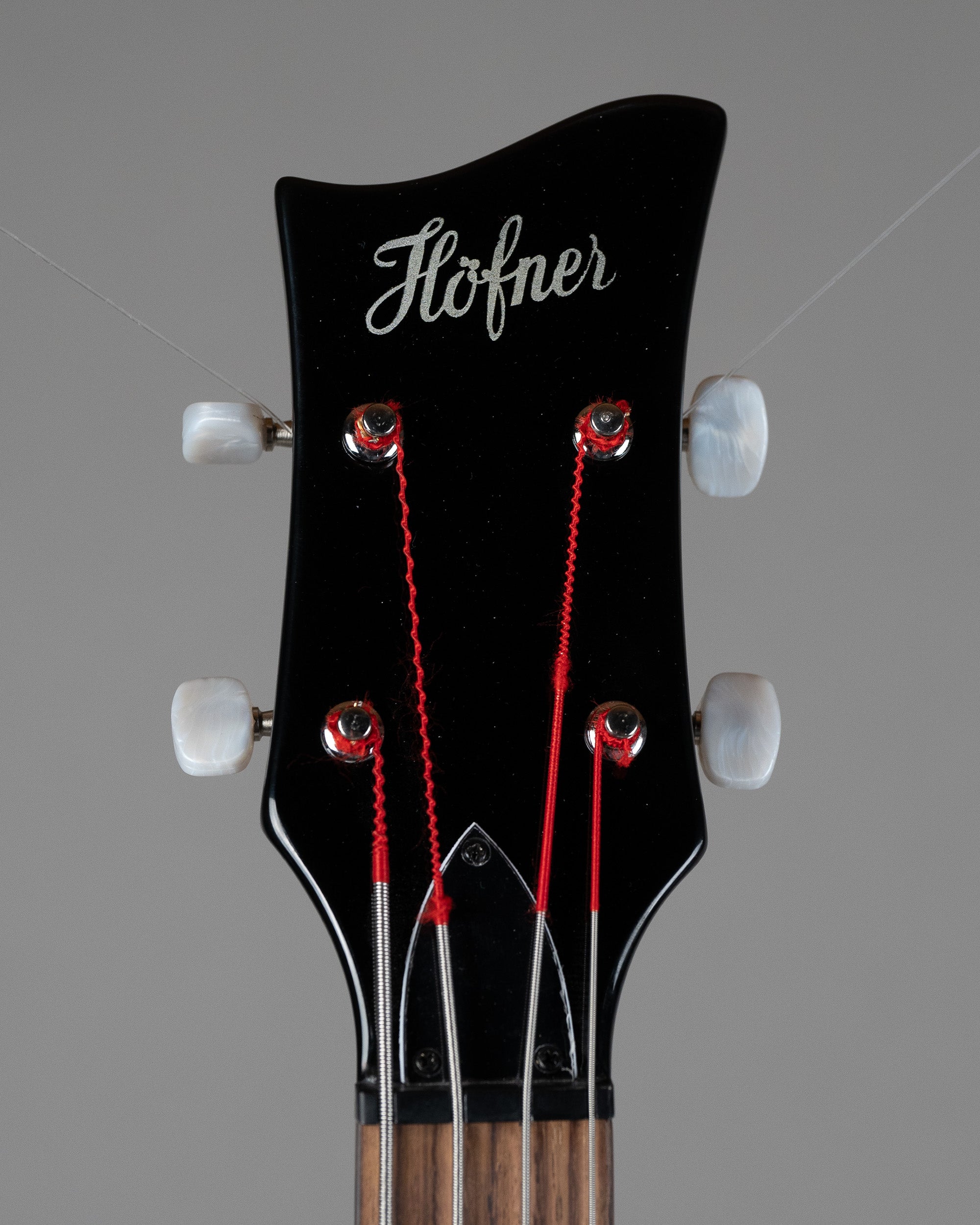 c2020s Hofner HI-CB-BK Club Bass (China, Black, OHSC)