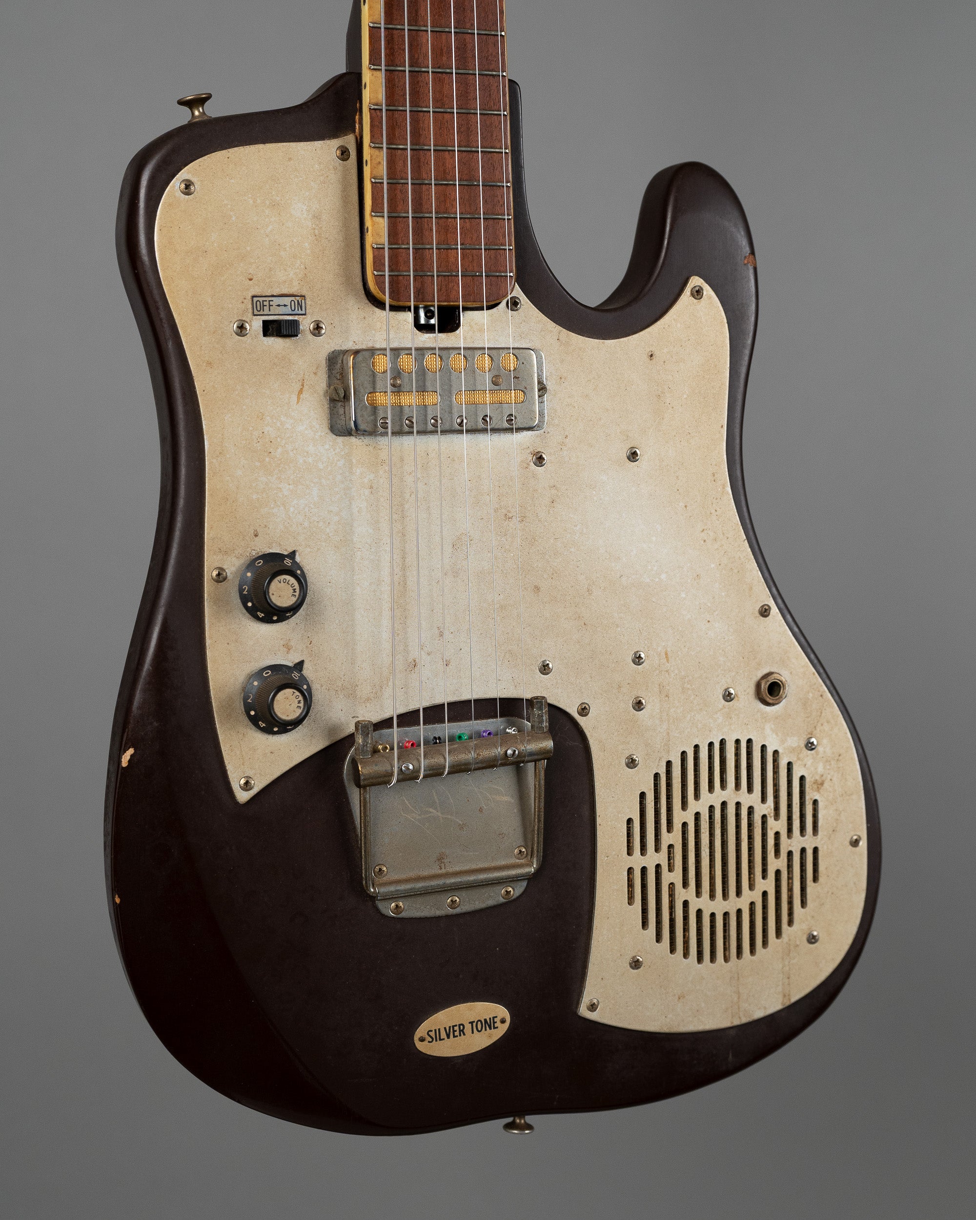 1960s Silvertone 1487 (Japan, Brown)