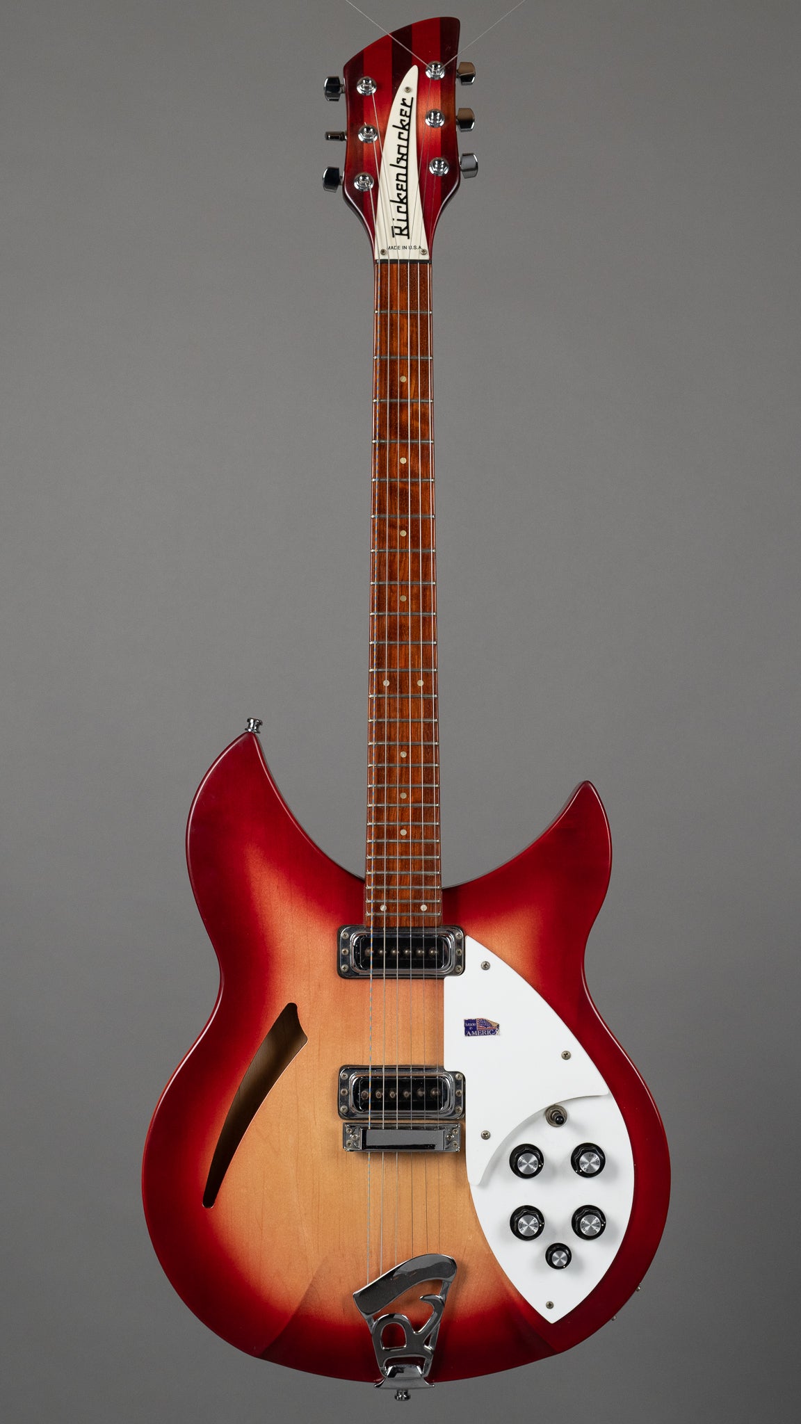 1999 Rickenbacker 330  (USA, Fireglo, OHSC)