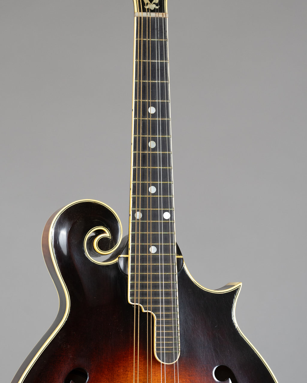 c1980 Grassland GL-L.L 'Lloyd Loar' F-Style Mandolin (Japan, Sunburst, OHSC)