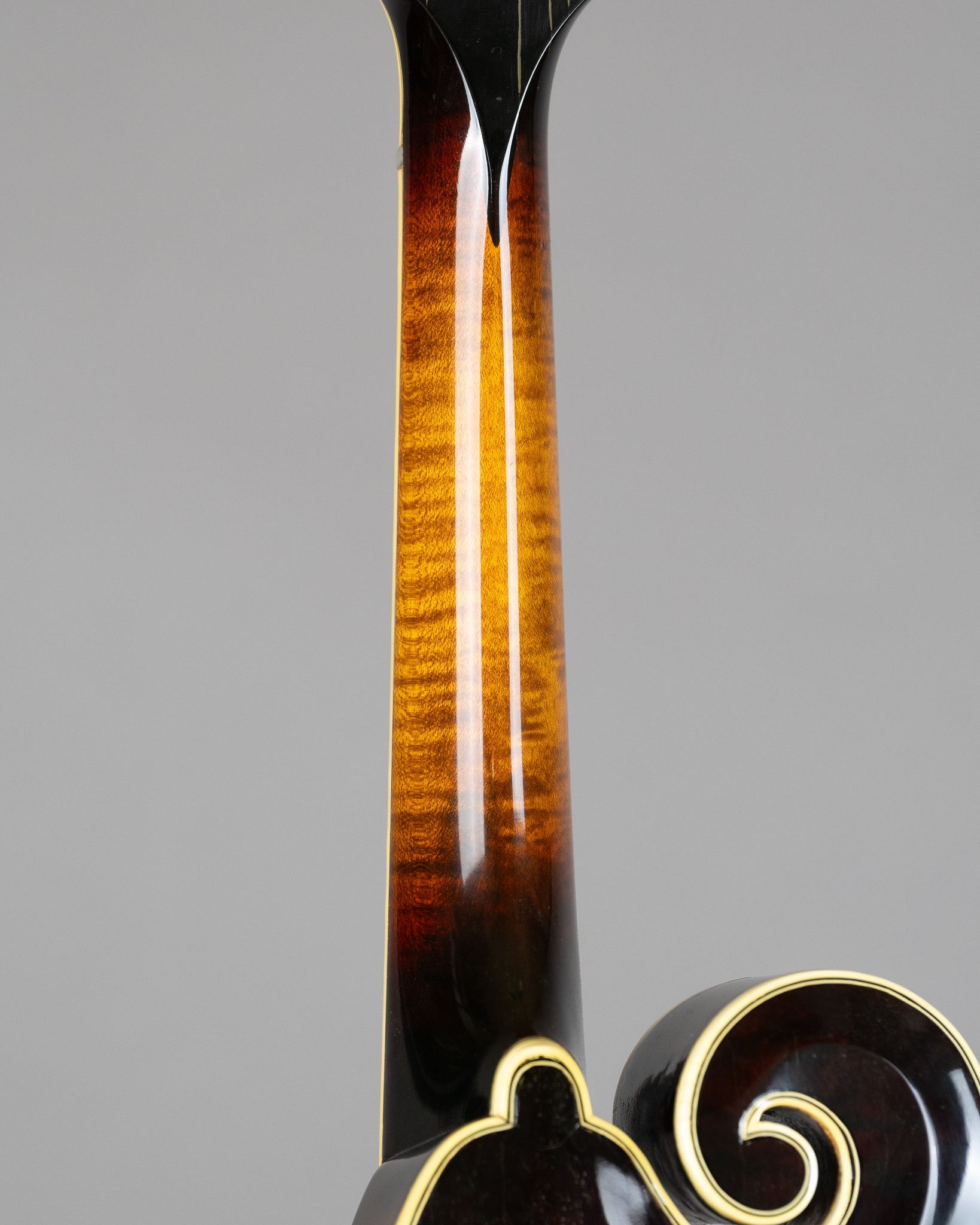 c1980 Grassland GL-L.L 'Lloyd Loar' F-Style Mandolin (Japan, Sunburst, OHSC)