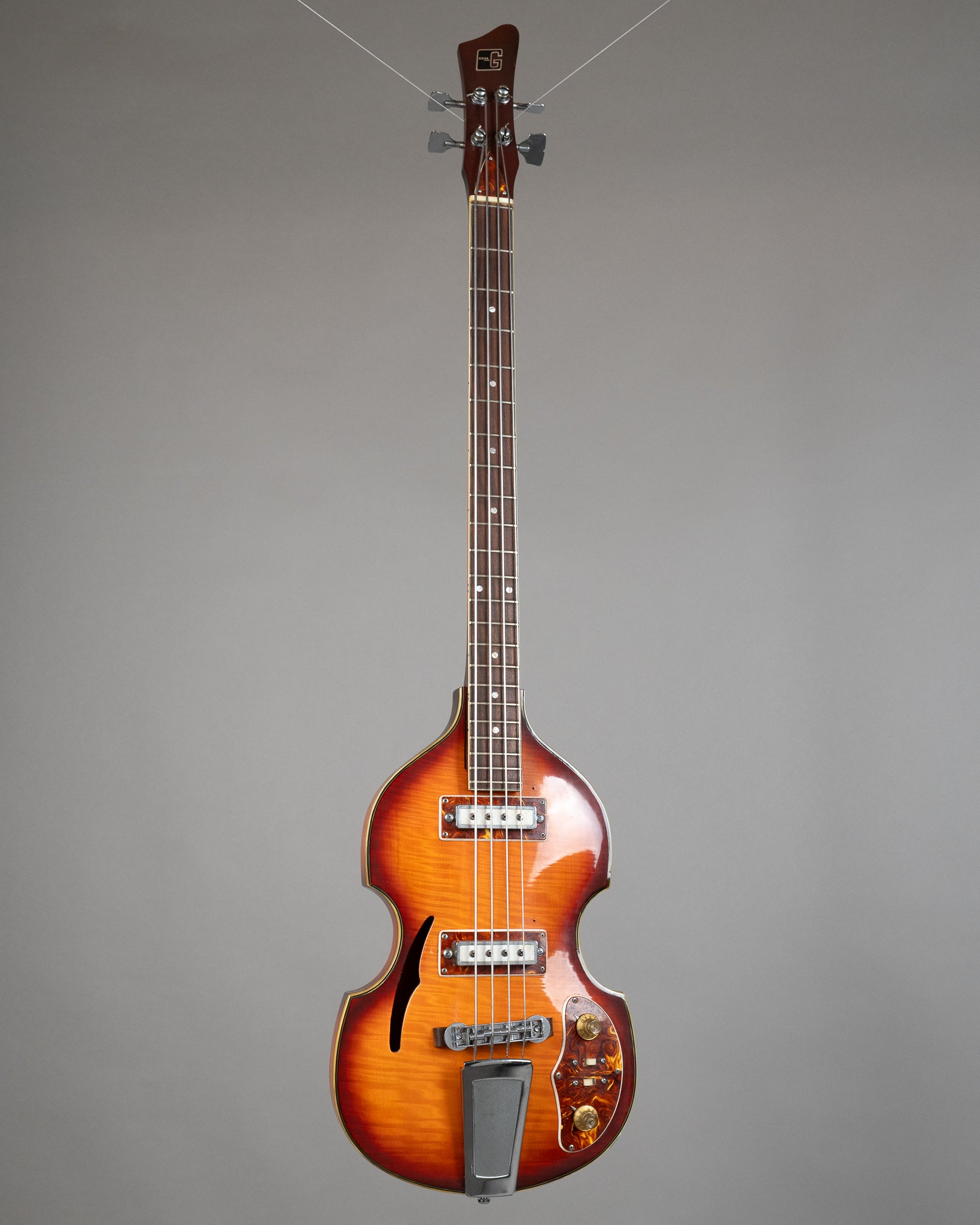 c1969 Guyatone Viola Bass (Japan, Sunburst, OHSC)