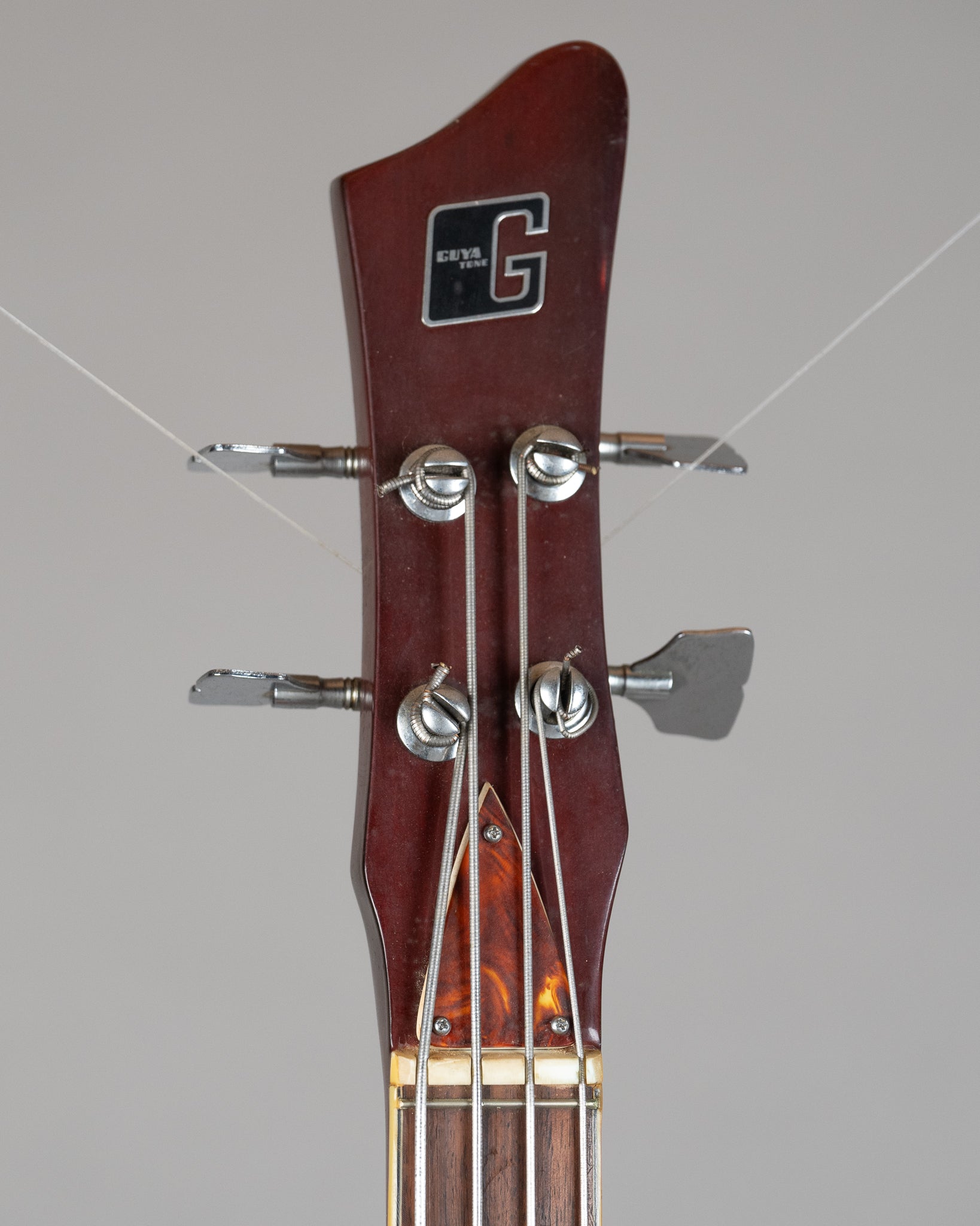 c1969 Guyatone Viola Bass (Japan, Sunburst, OHSC)