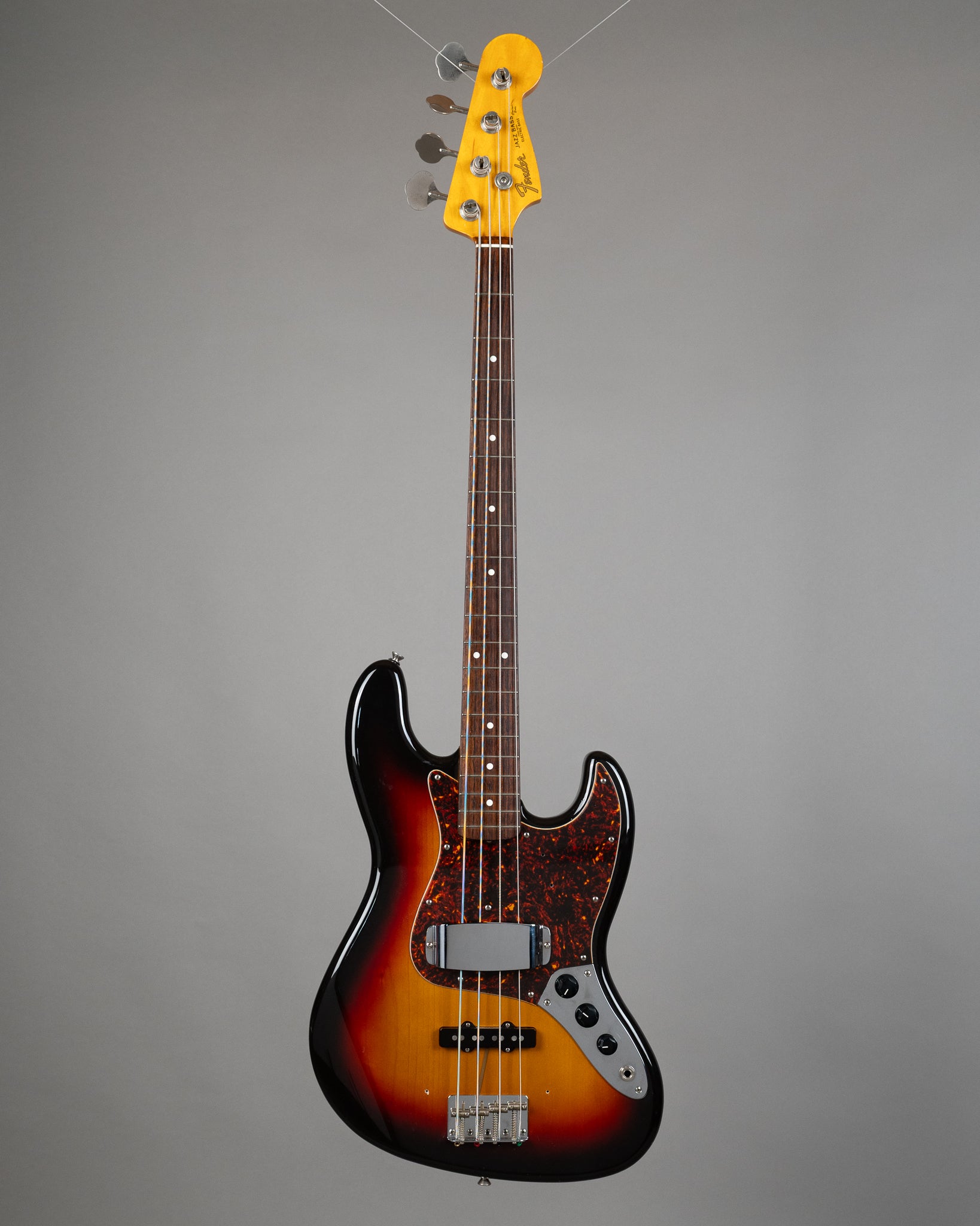 c2002 Fender JB62 Jazz Bass (Japan, Sunburst, Custom Shop Pickups)
