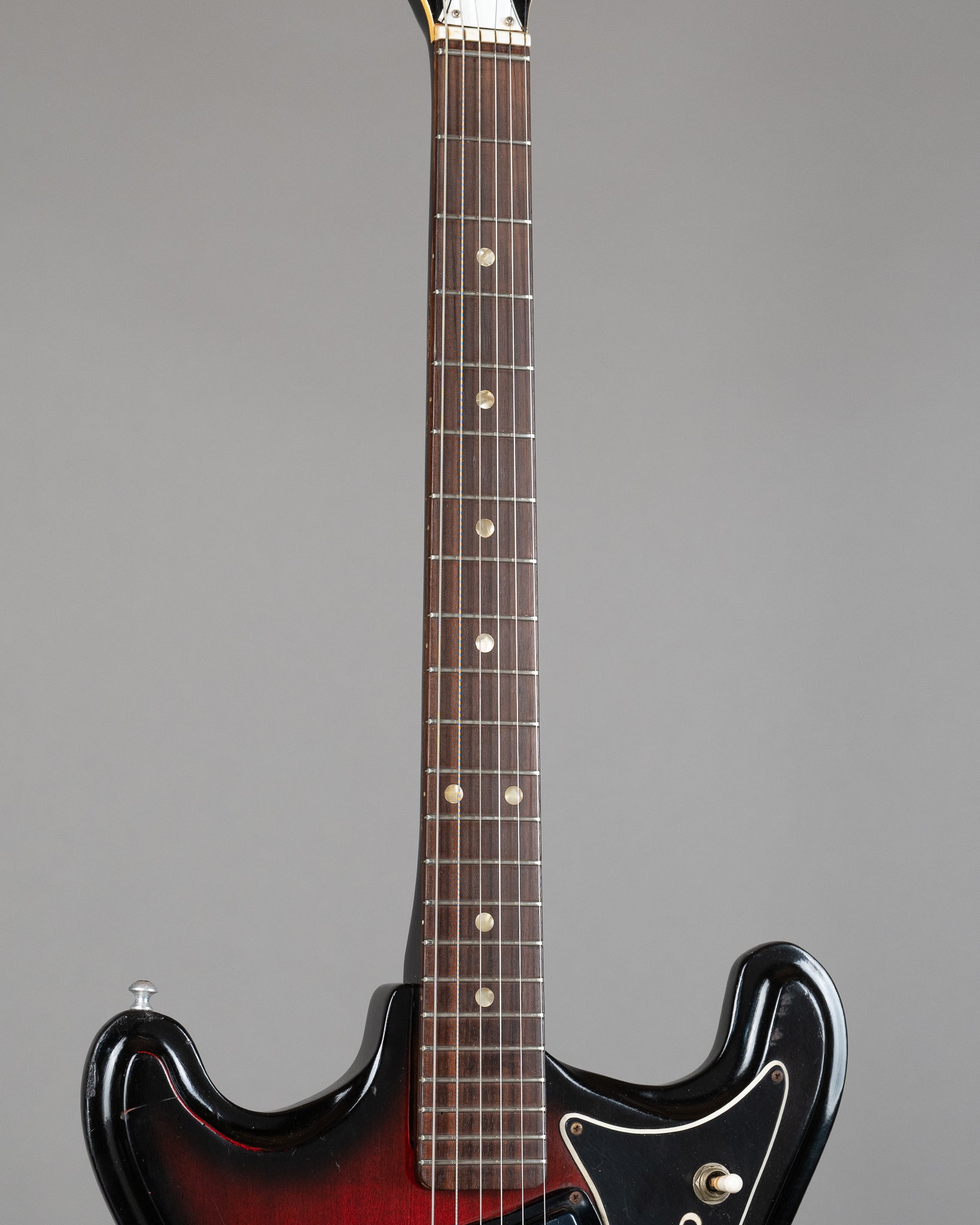 c1967 Teisco V-2 (Japan, Redburst)