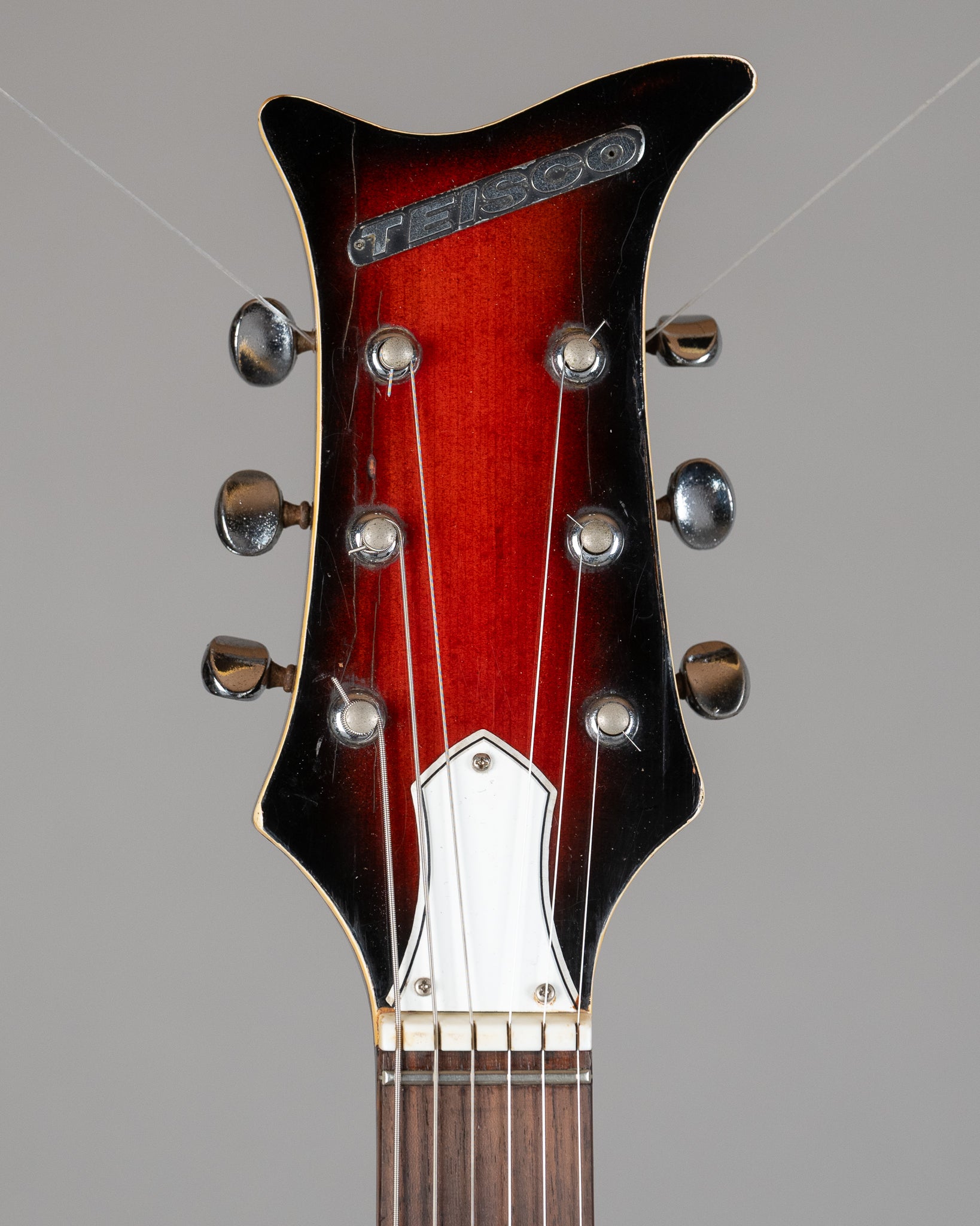 c1967 Teisco V-2 (Japan, Redburst)