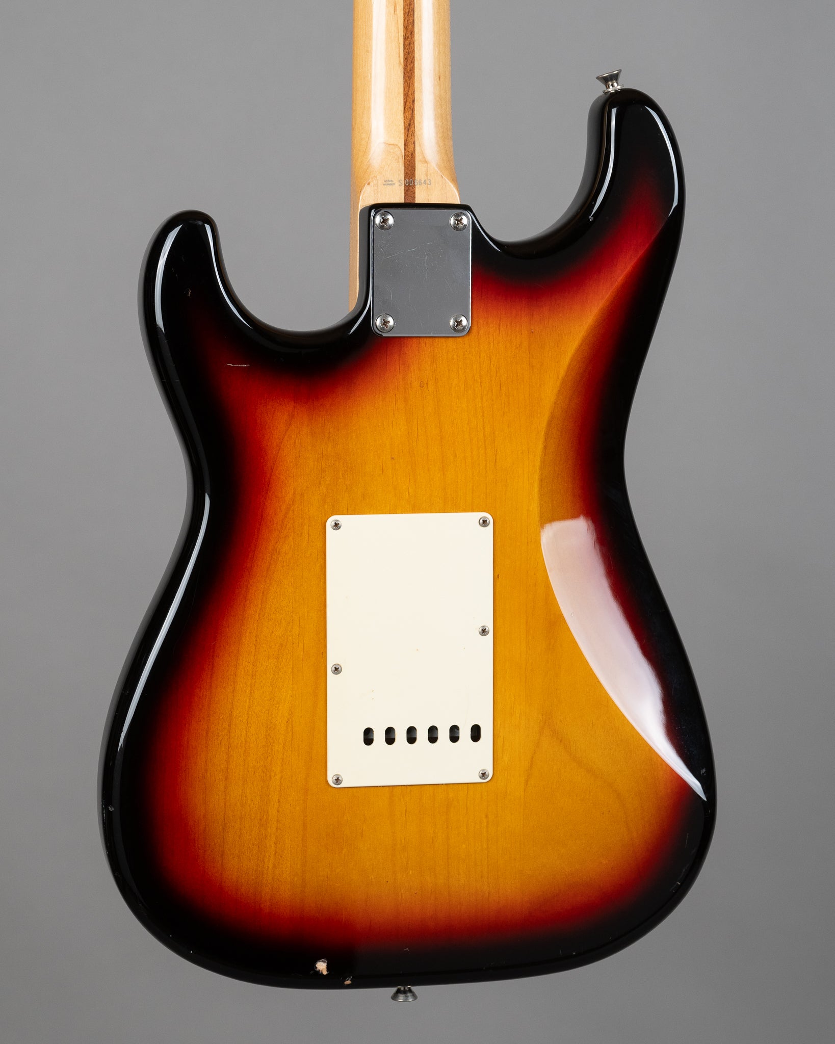 c2000s Fender Japan Standard Stratocaster ST-50 (Japan, Sunburst)