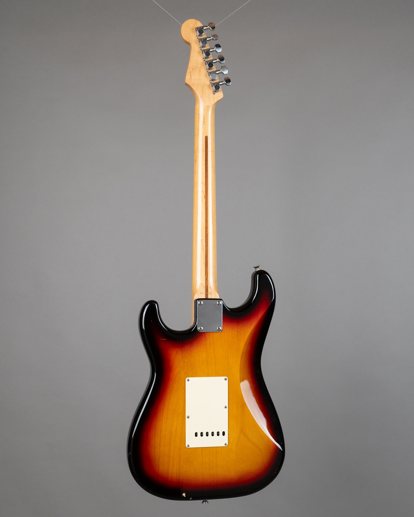 c2000s Fender Japan Standard Stratocaster ST-50 (Japan, Sunburst)