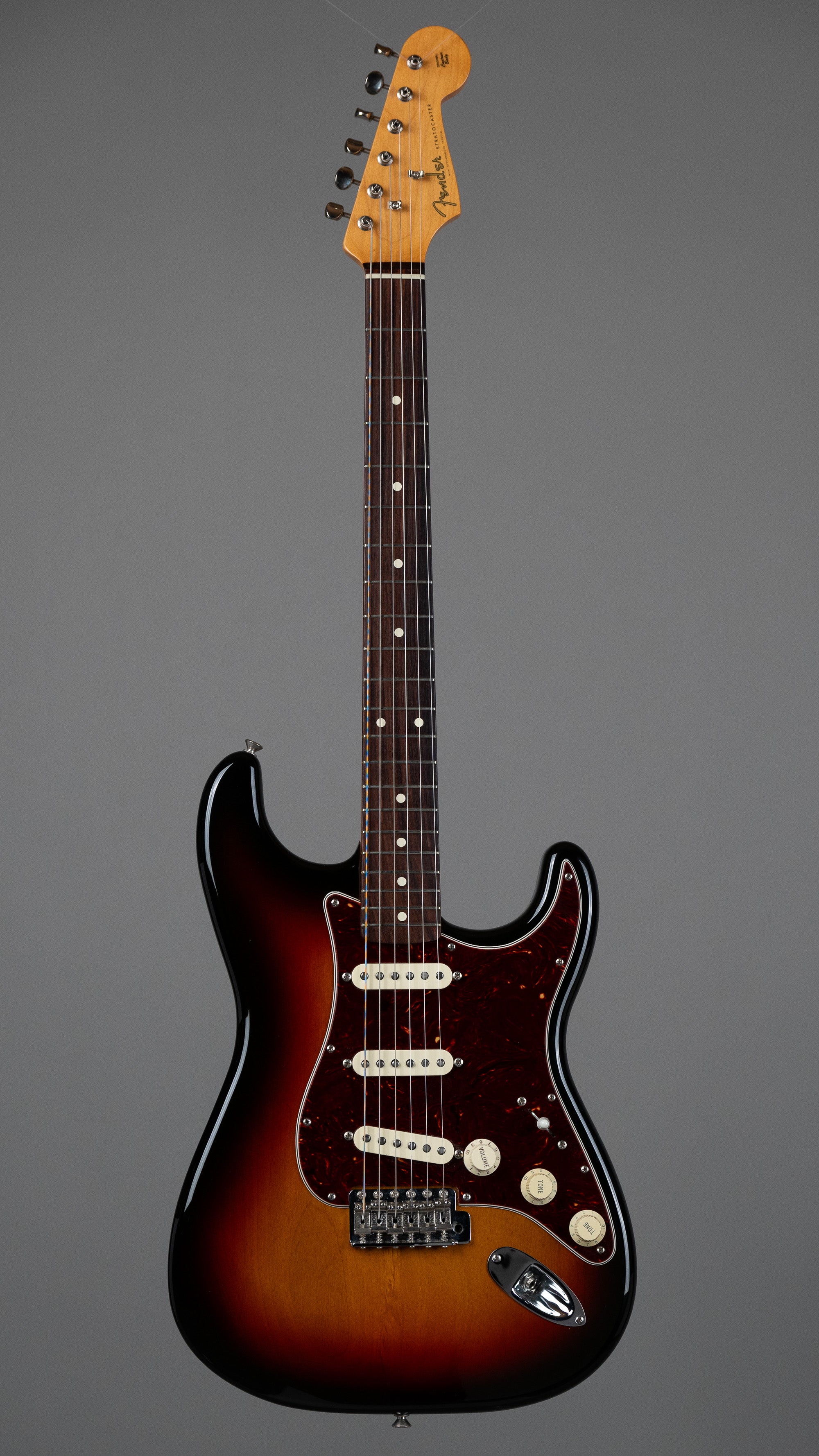 2004 Fender Classic Series 60s Stratocaster (Mexico, Sunburst)