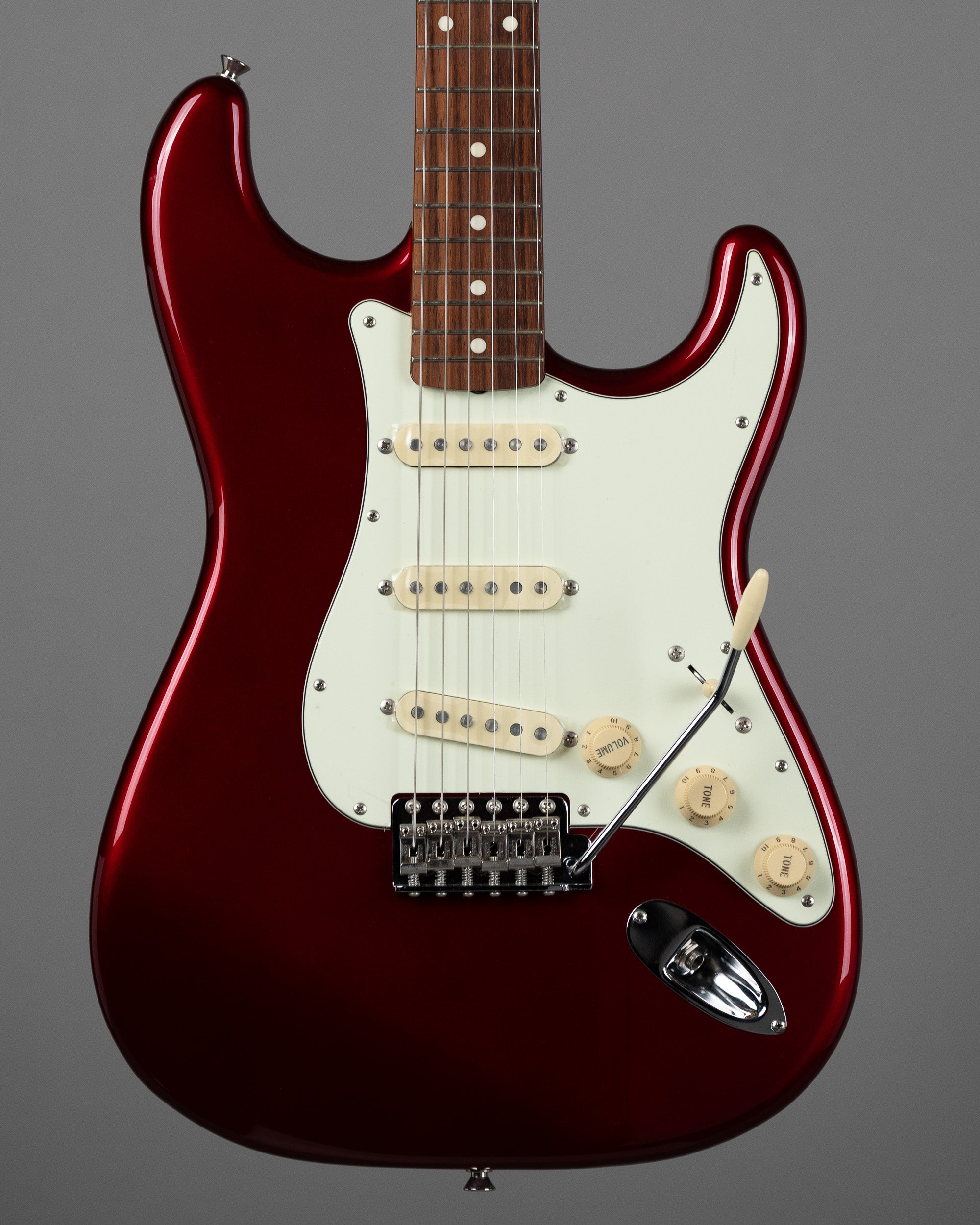 2016 Fender 62RI Stratocaster (Japan, Candy Apple Red)