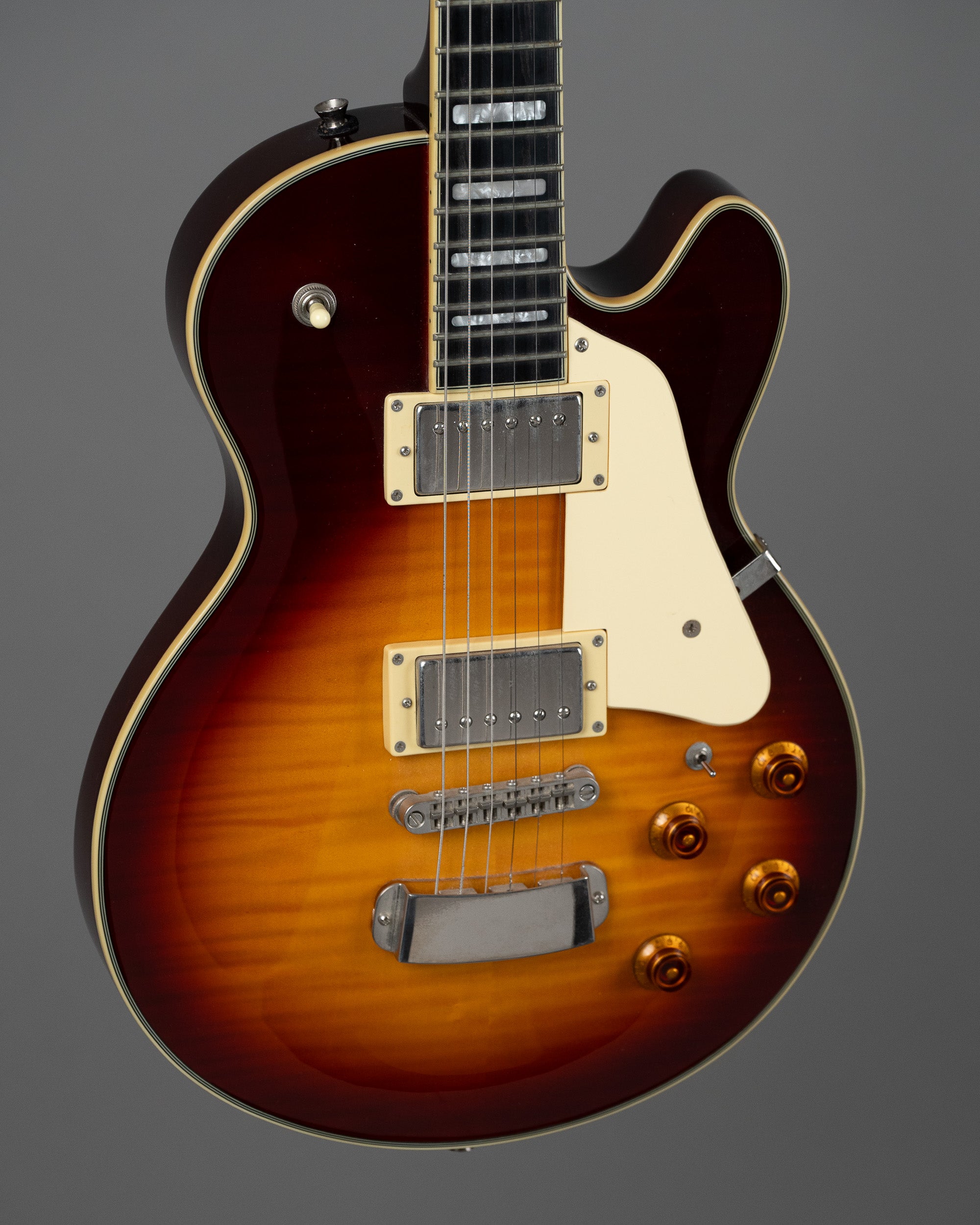 2006 Hagstrom Super Swede (China, Sunburst, OHSC)*