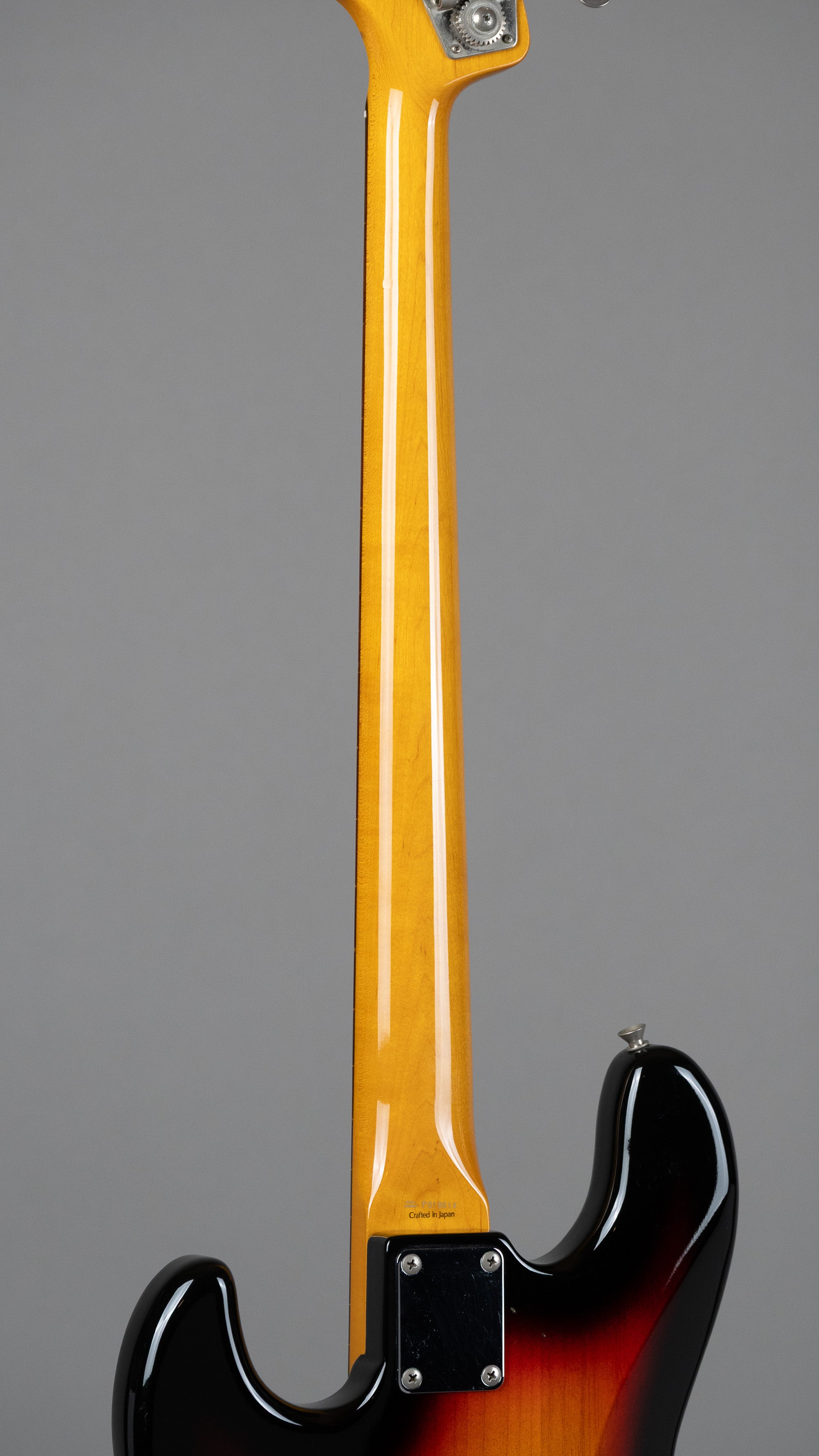 1999 Fender '62 RI Jazz Bass (Japan, Fretless, Sunburst)