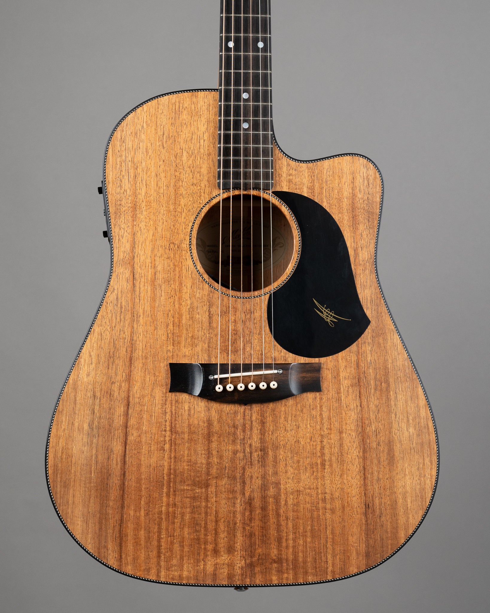c2020s Maton EBW70C (Australia, Blackwood, OHSC)