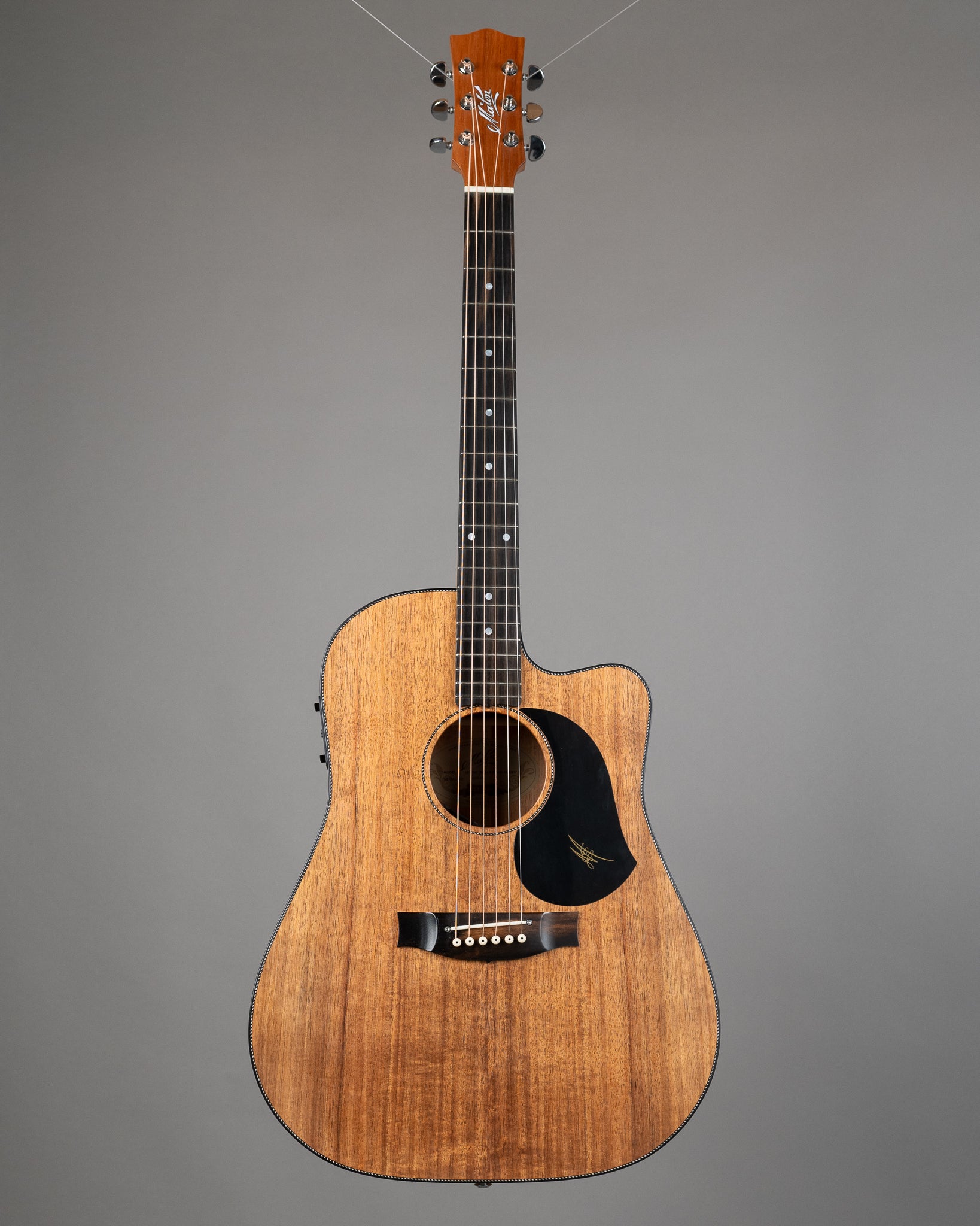 c2020s Maton EBW70C (Australia, Blackwood, OHSC)