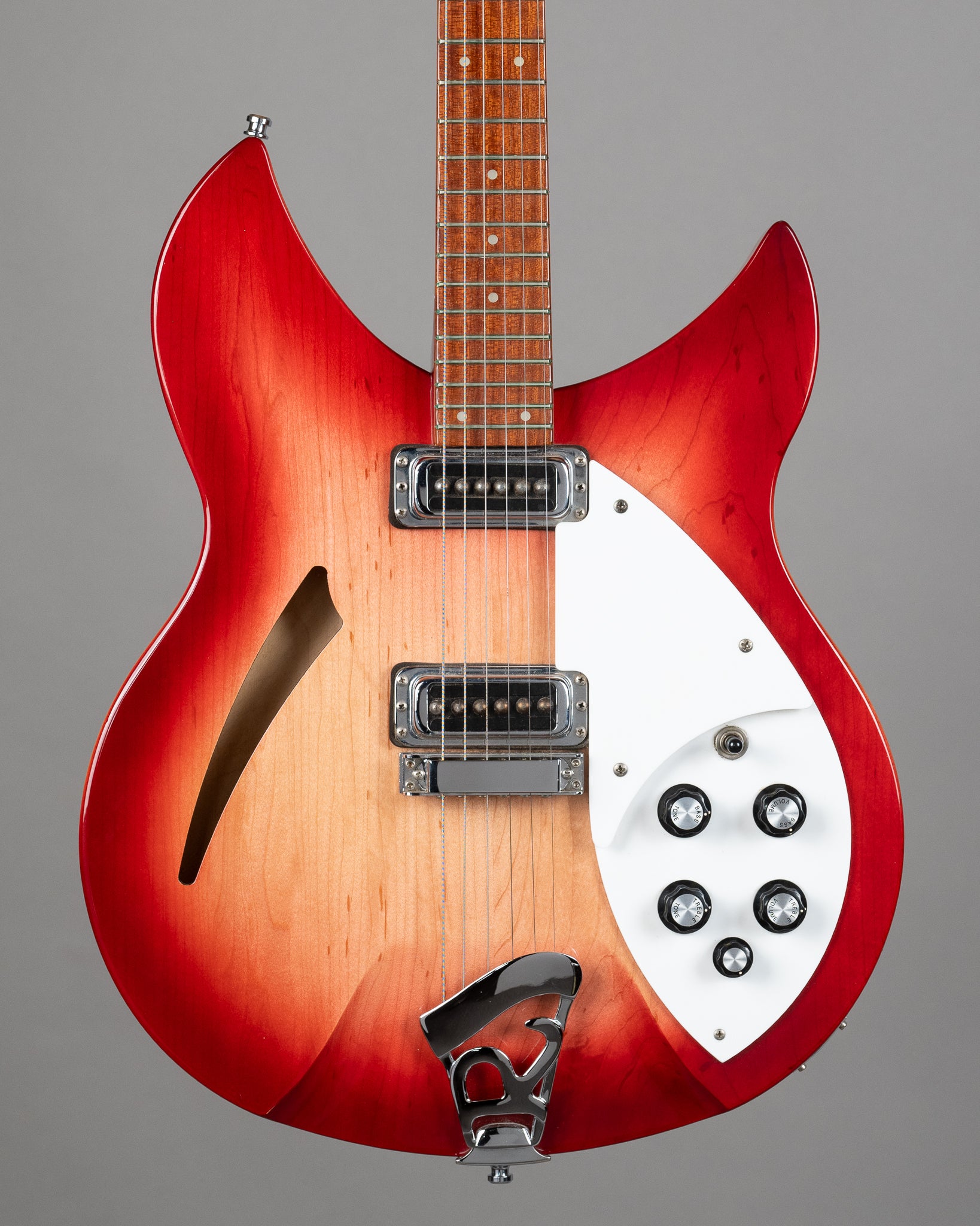 2000 Rickenbacker 330 (USA, Fireglo, OHSC)