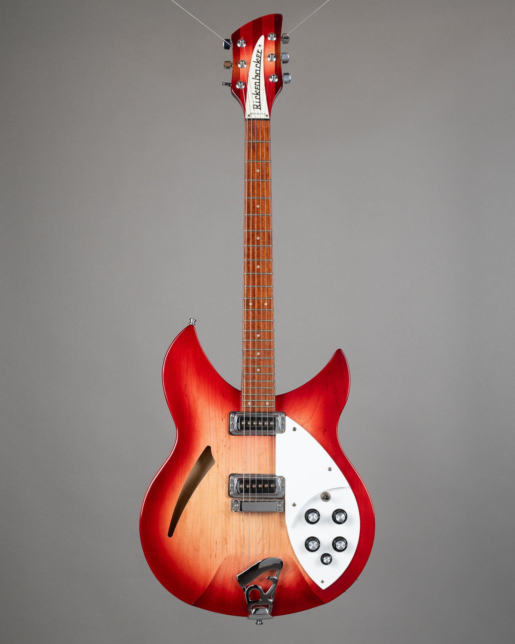 2000 Rickenbacker 330 (USA, Fireglo, OHSC)