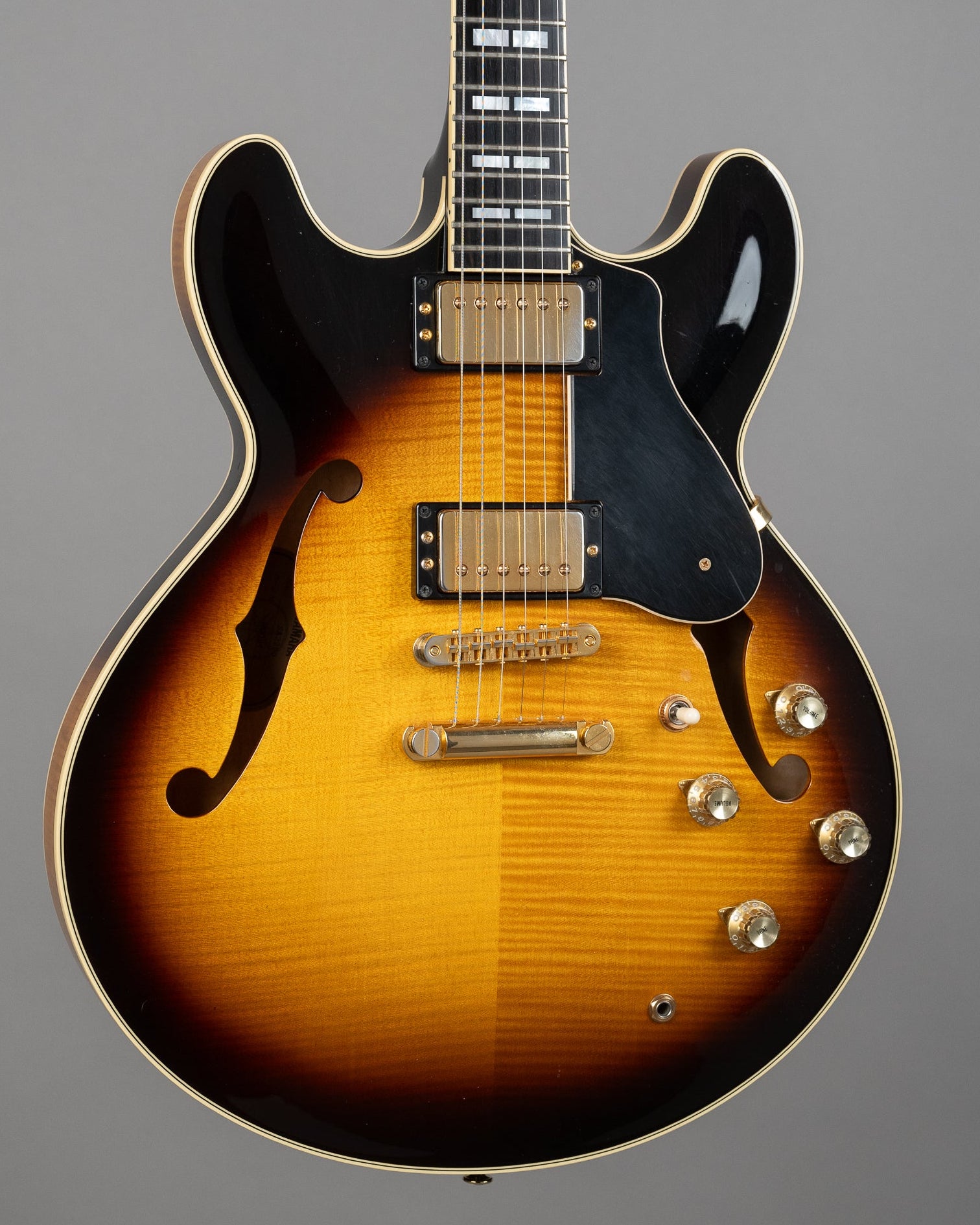 2018 Yamaha SA2200 (Japan, Violin Sunburst, OHSC)