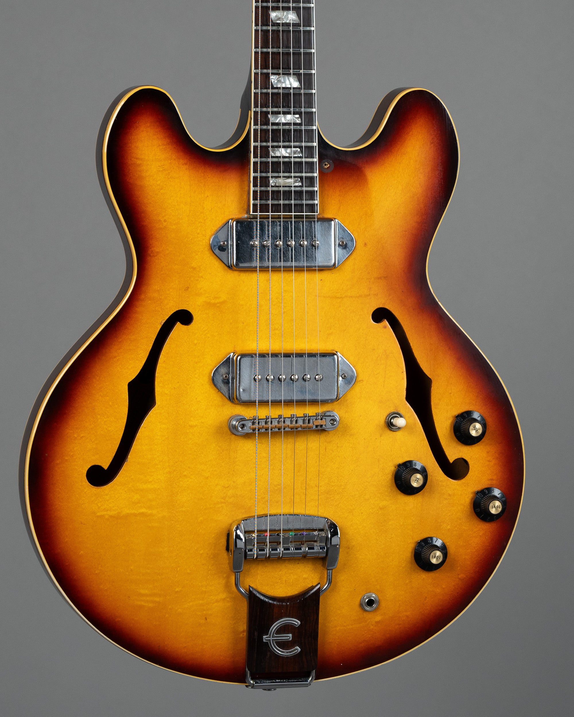 1967 Epiphone E230TD Casino (USA, Sunburst, HSC)