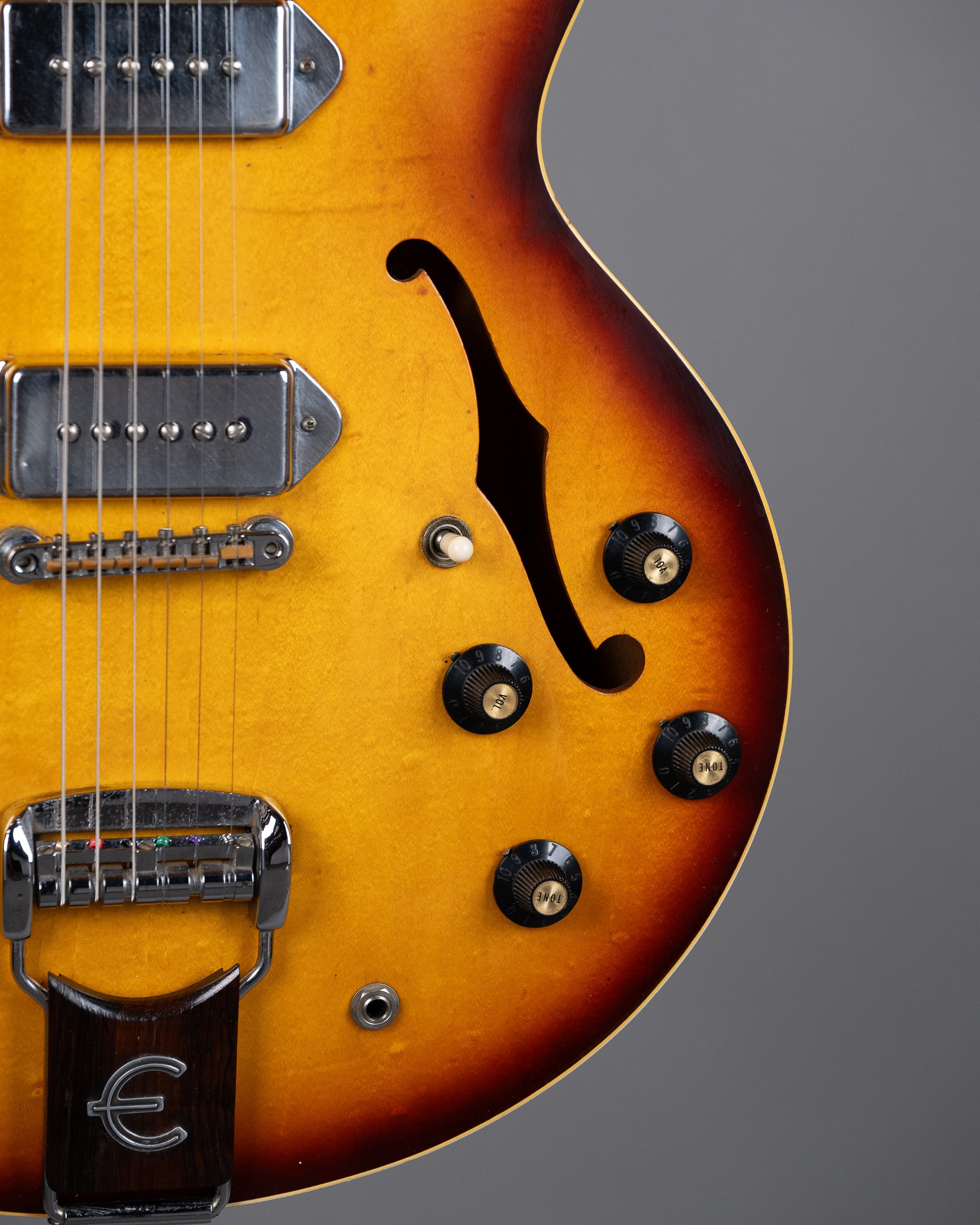 1967 Epiphone E230TD Casino (USA, Sunburst, HSC)