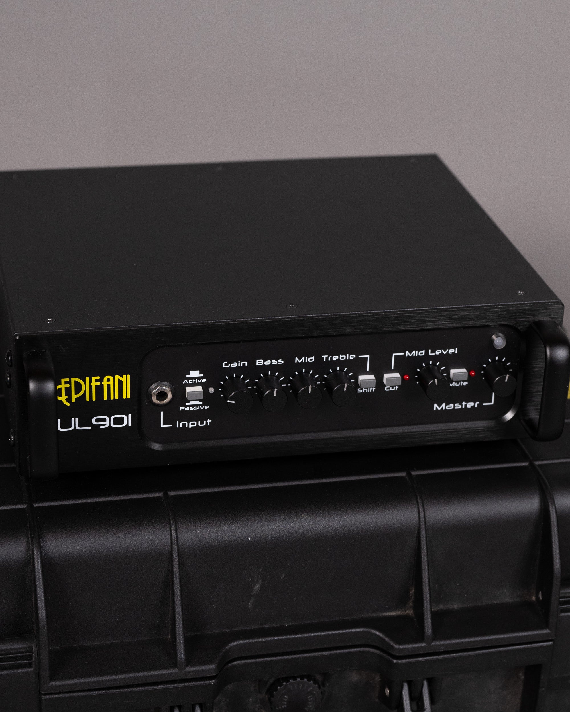c2020 Epifani UL901 Bass Head (USA, Black, Road Case)