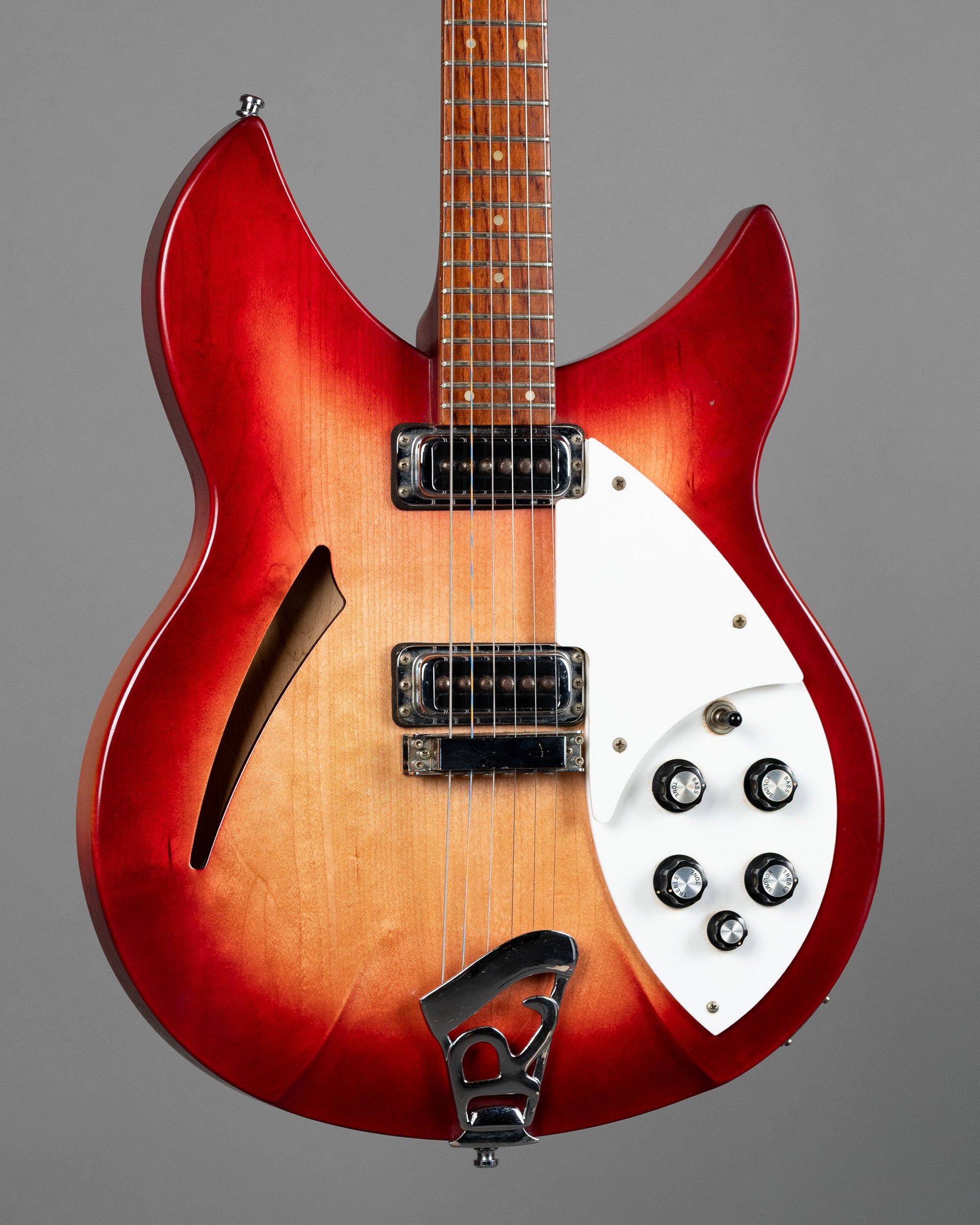 1999 Rickenbacker 330 (USA, Fireglo, OHSC)