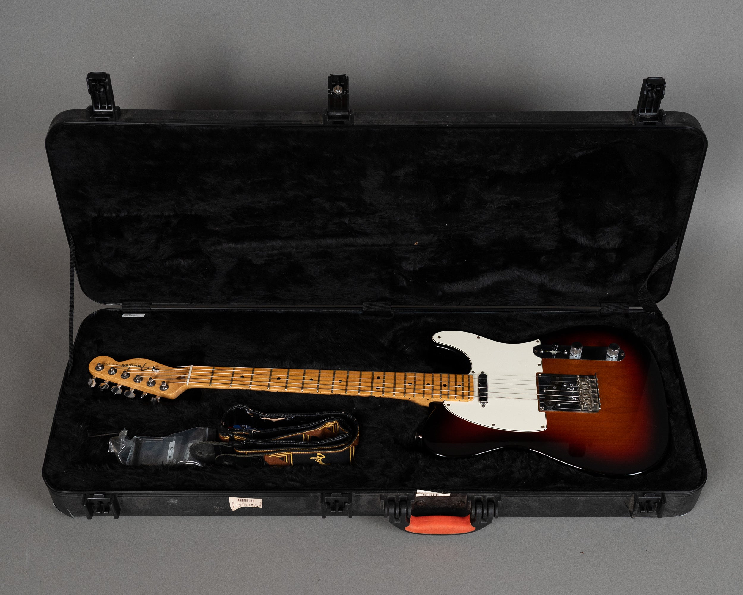 2015 Fender American Standard Telecaster (USA, Sunburst, OHSC)