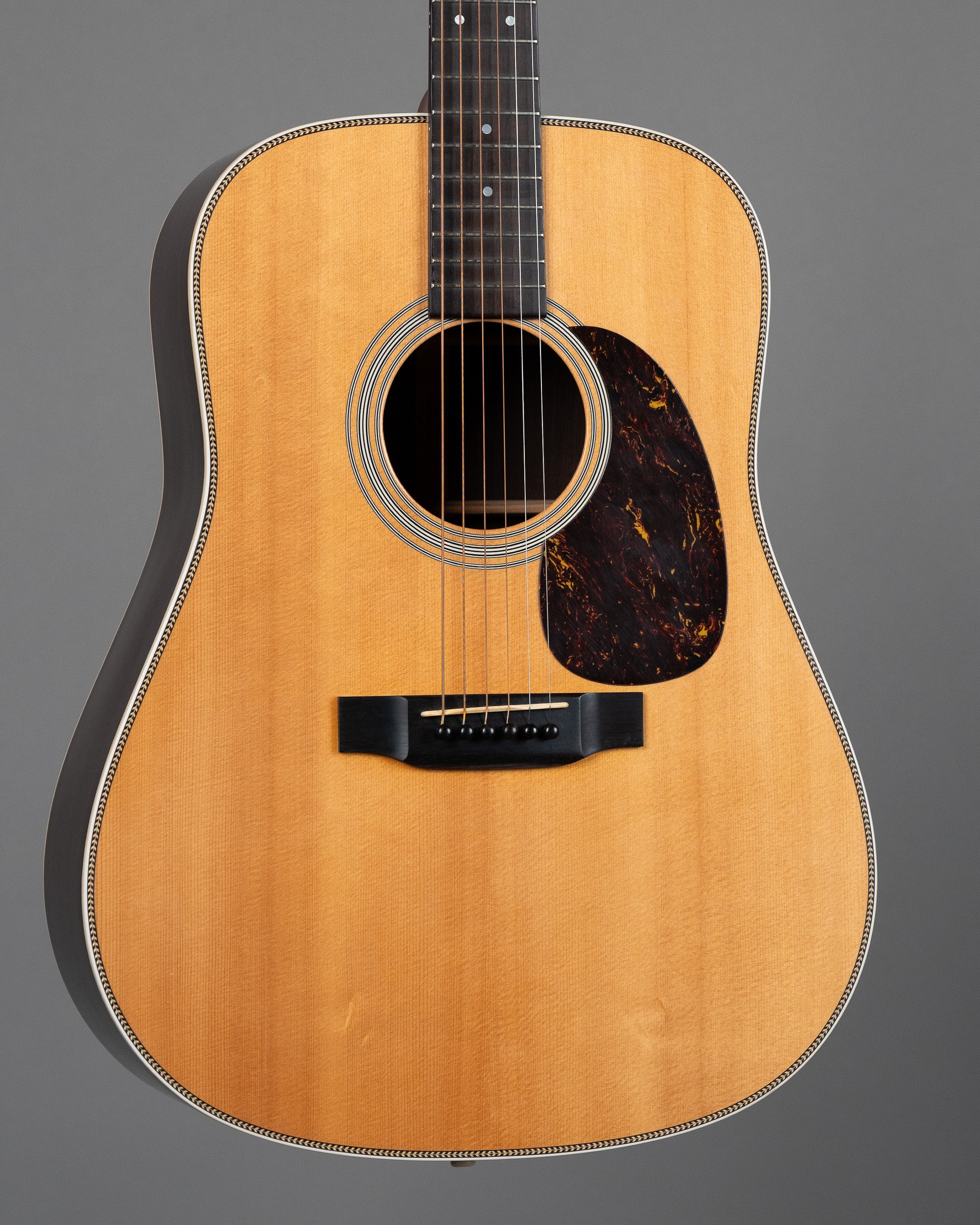 2004 Martin HD-28 (USA, Natural, OHSC)