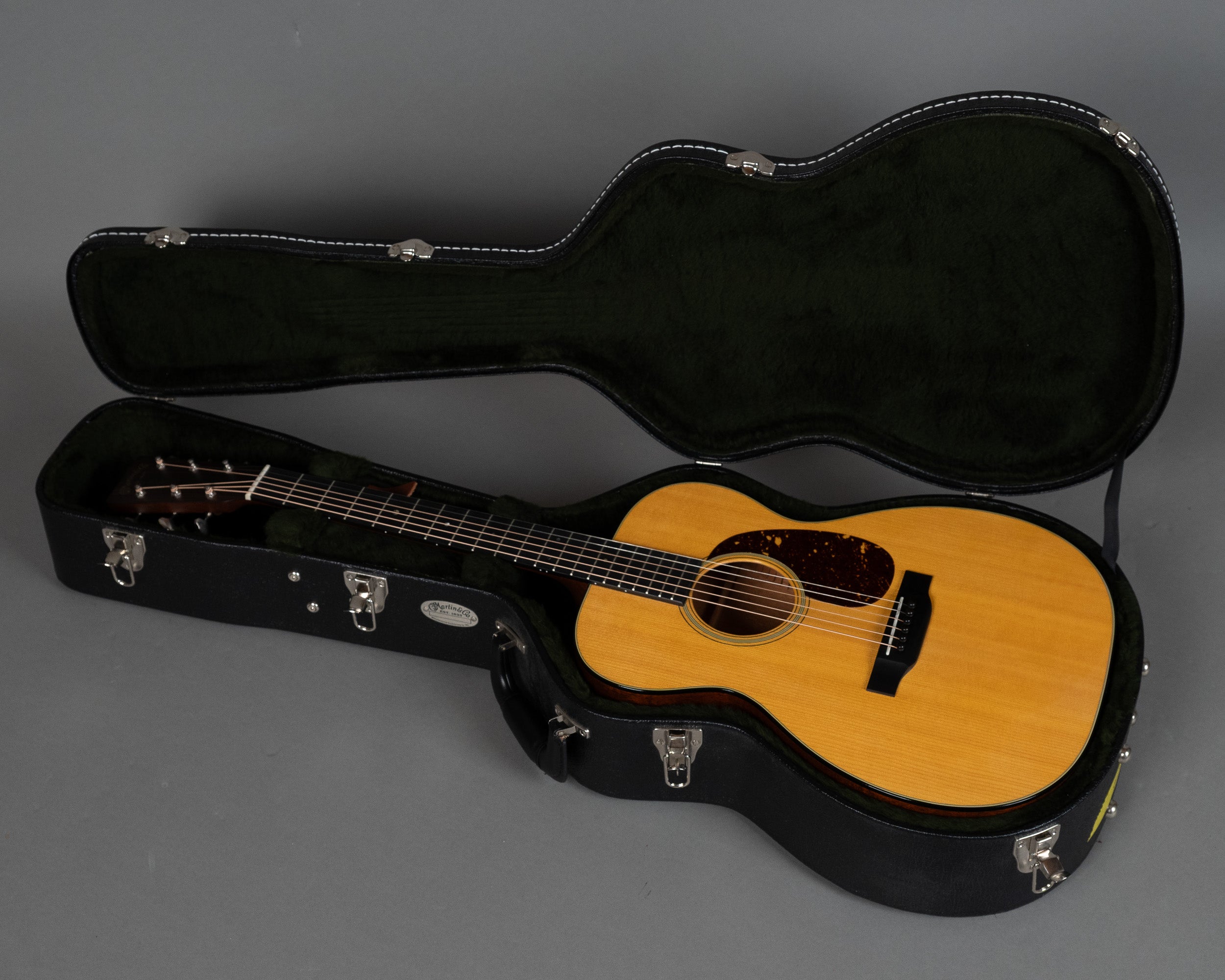 2021 Martin 00-18 (USA, Natural, OHSC)