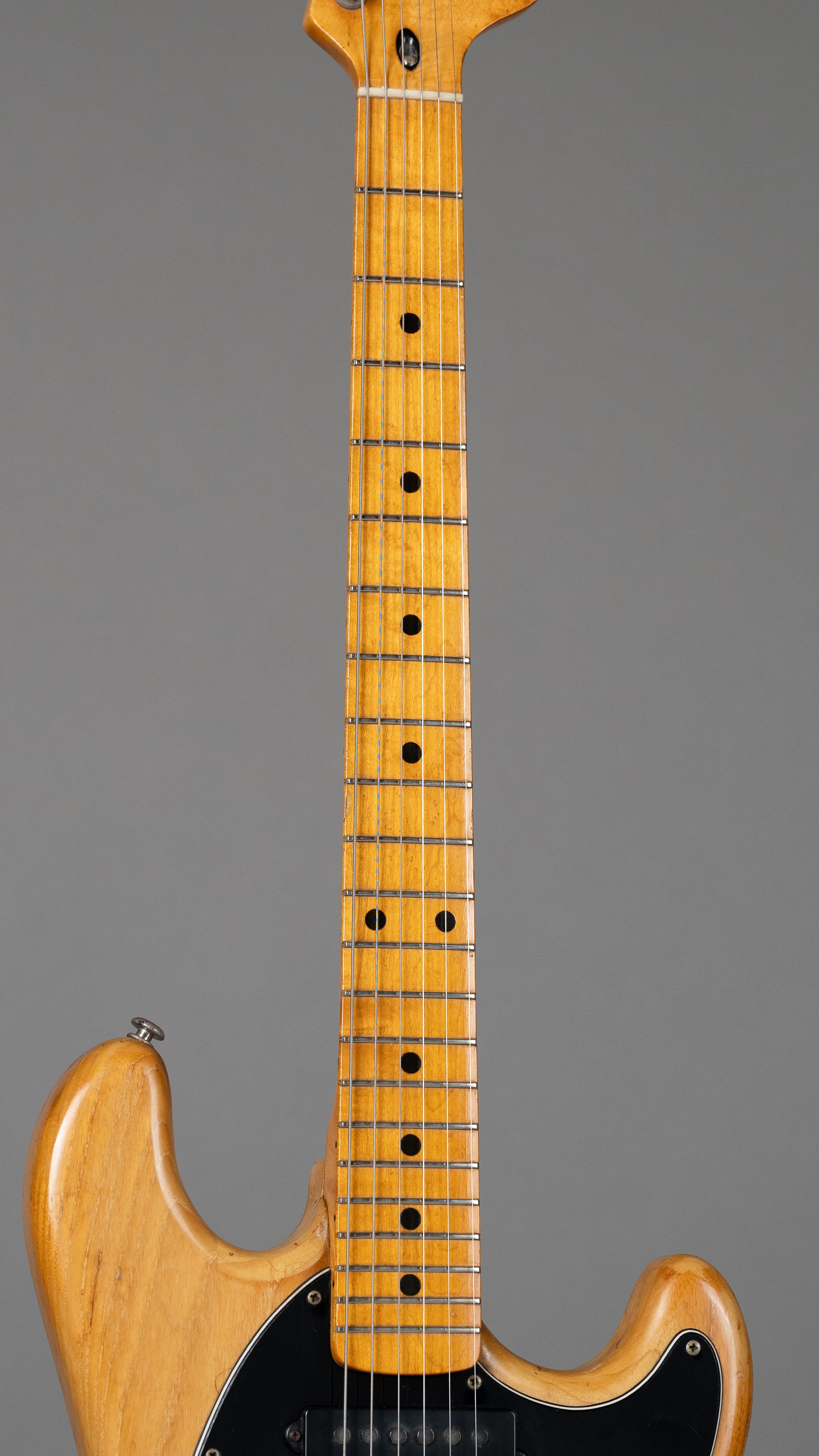1980 Music Man Stingray II (USA, Natural, HSC)