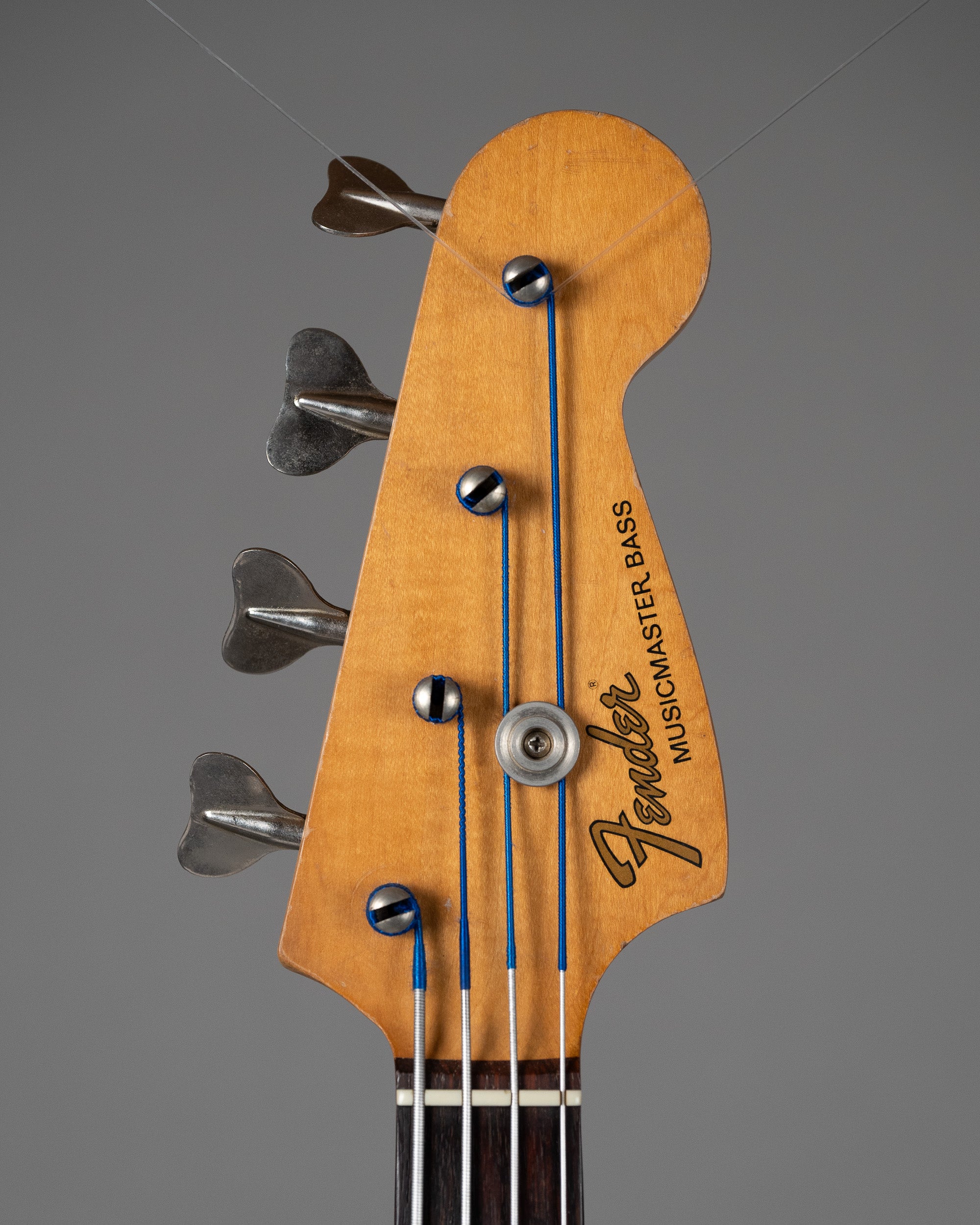 1975 Fender Musicmaster Bass (USA, Olympic White)